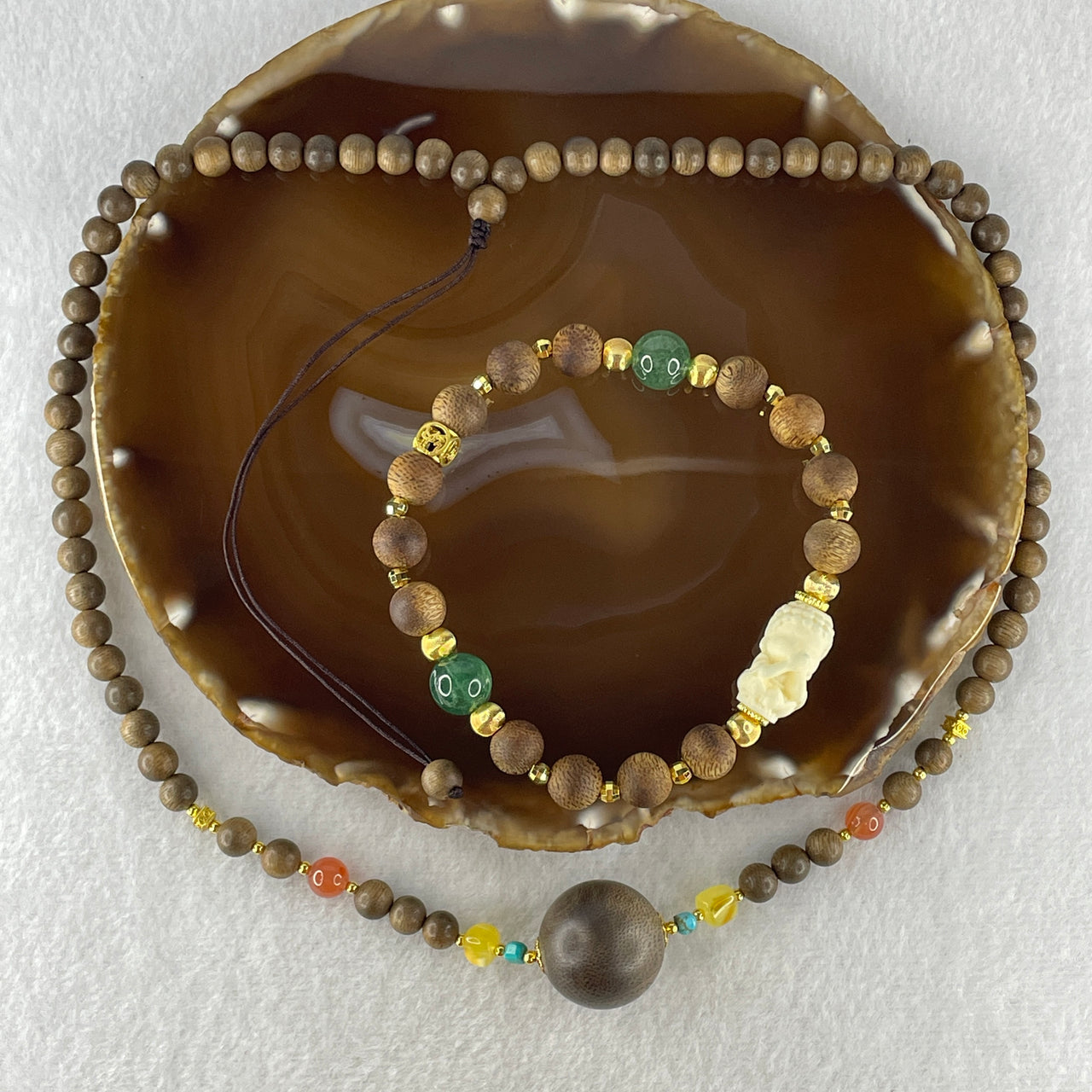 Natural Agarwood with Crystals and Gold Color Charms Beads Bracelet 13.0g 19cm 9.3mm 14 Beads and Necklace 11.09g 50cm Adjustable 6.7mm66 Beads 21.2mm 1 Bead Set (Very Slightly Scented)