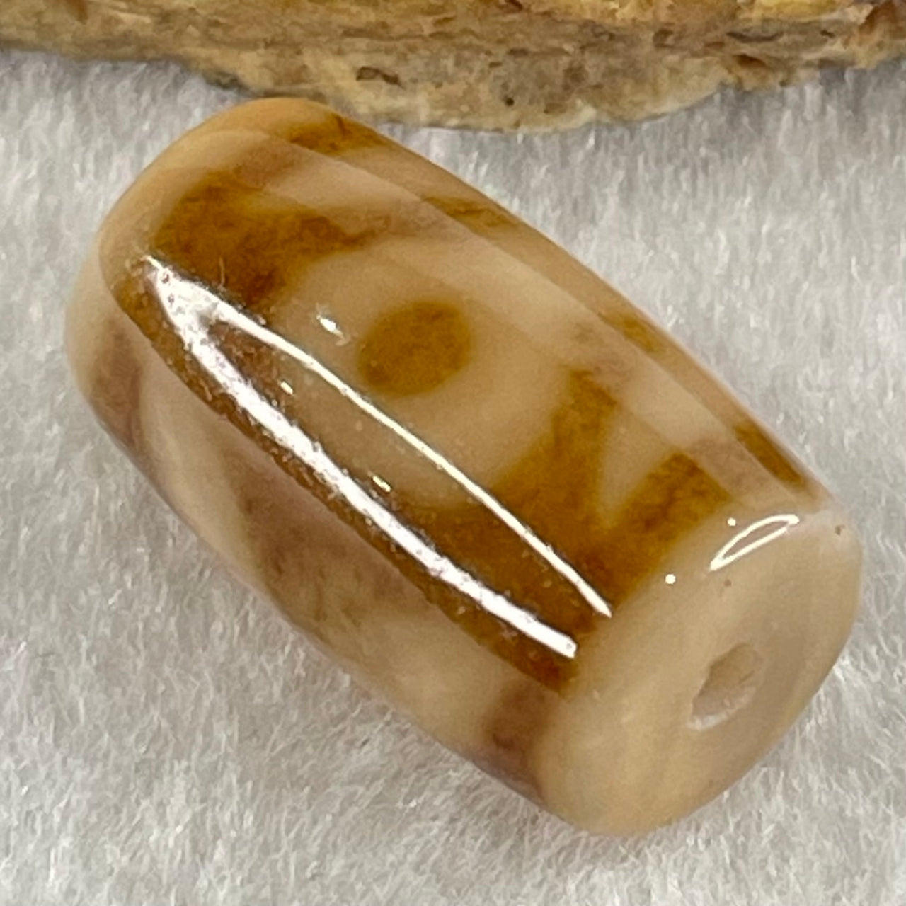 Natural Powerful Tibetan Old Oily Agate Patina Guiren Tairen Human Dzi Bead Totem Amulet Heavenly Master (Tian Zhu) 贵人天诛 4.85g 19.7 by 11.8mm - Huangs Jadeite and Jewelry Pte Ltd