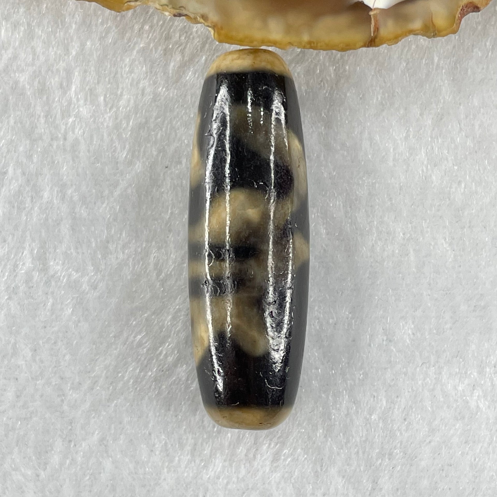 Natural Powerful Tibetan Old Oily Agate Zodiac Horse Dzi Bead Heavenly Master (Tian Zhu) 马天珠 8.99g 38.2 by 12.5mm - Huangs Jadeite and Jewelry Pte Ltd