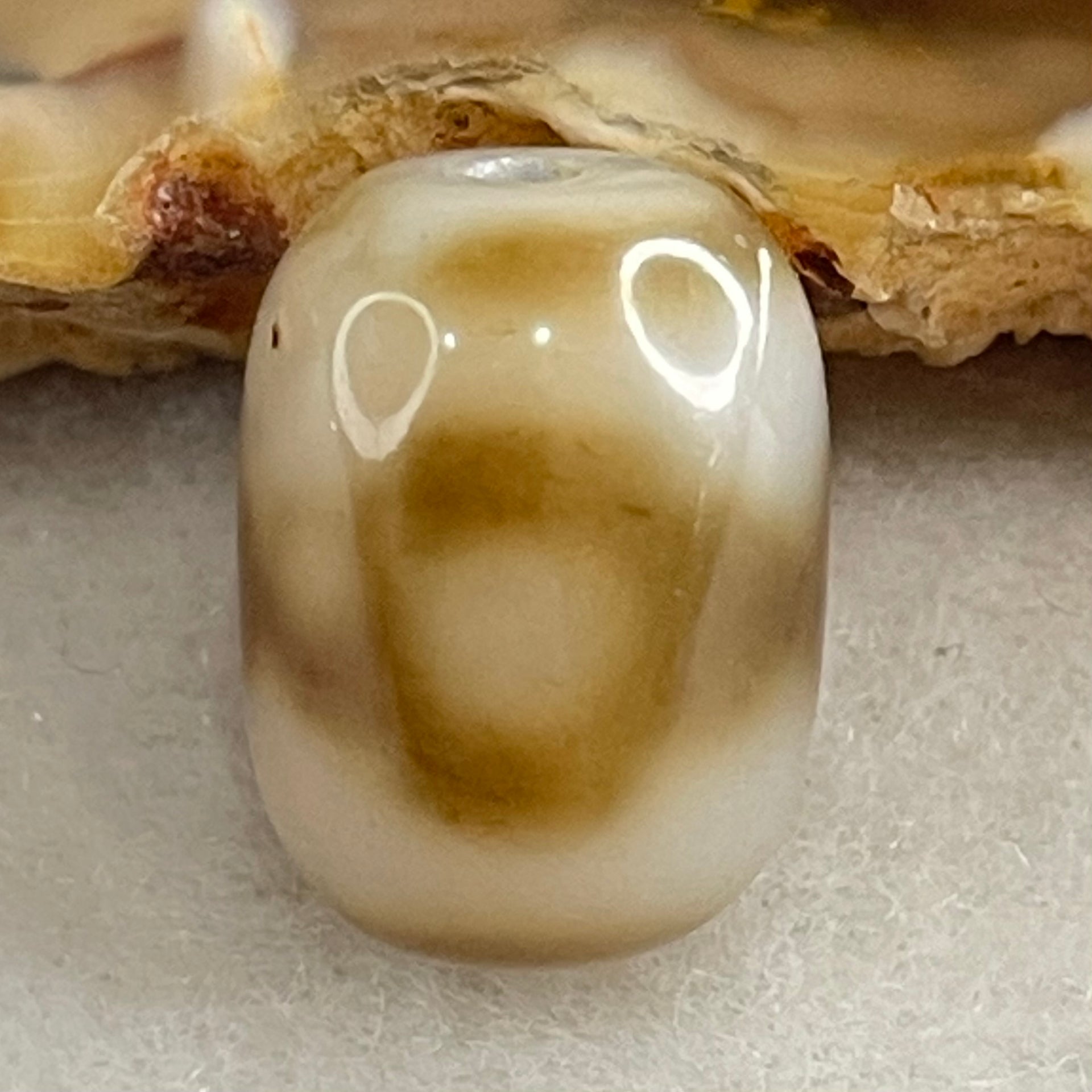 Natural Powerful Tibetan Old Oily Agate 3 Eyes Dzi Bead Heavenly Master (Tian Zhu) 三眼天诛 2.41g 13.8 by 10.5mm - Huangs Jadeite and Jewelry Pte Ltd