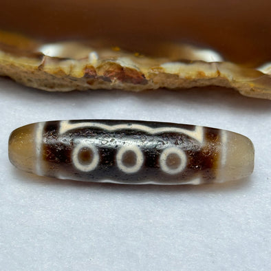Natural Powerful Tibetan Old Oily Agate 5 Eyes Dzi Bead Heavenly Master (Tian Zhu) 五眼天诛 11.40g 47.0 by 12.3mm - Huangs Jadeite and Jewelry Pte Ltd
