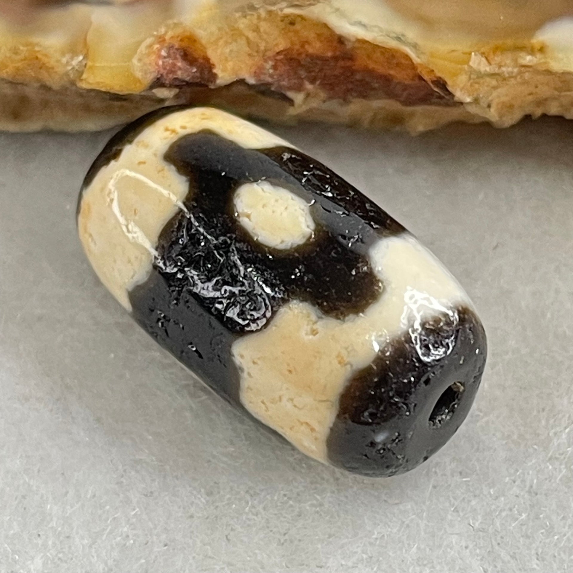 Natural Powerful Tibetan Old Oily Agate 3 Eyes Dzi Bead Heavenly Master (Tian Zhu) 三眼天诛 3.17g 18.5 by 10.3mm - Huangs Jadeite and Jewelry Pte Ltd