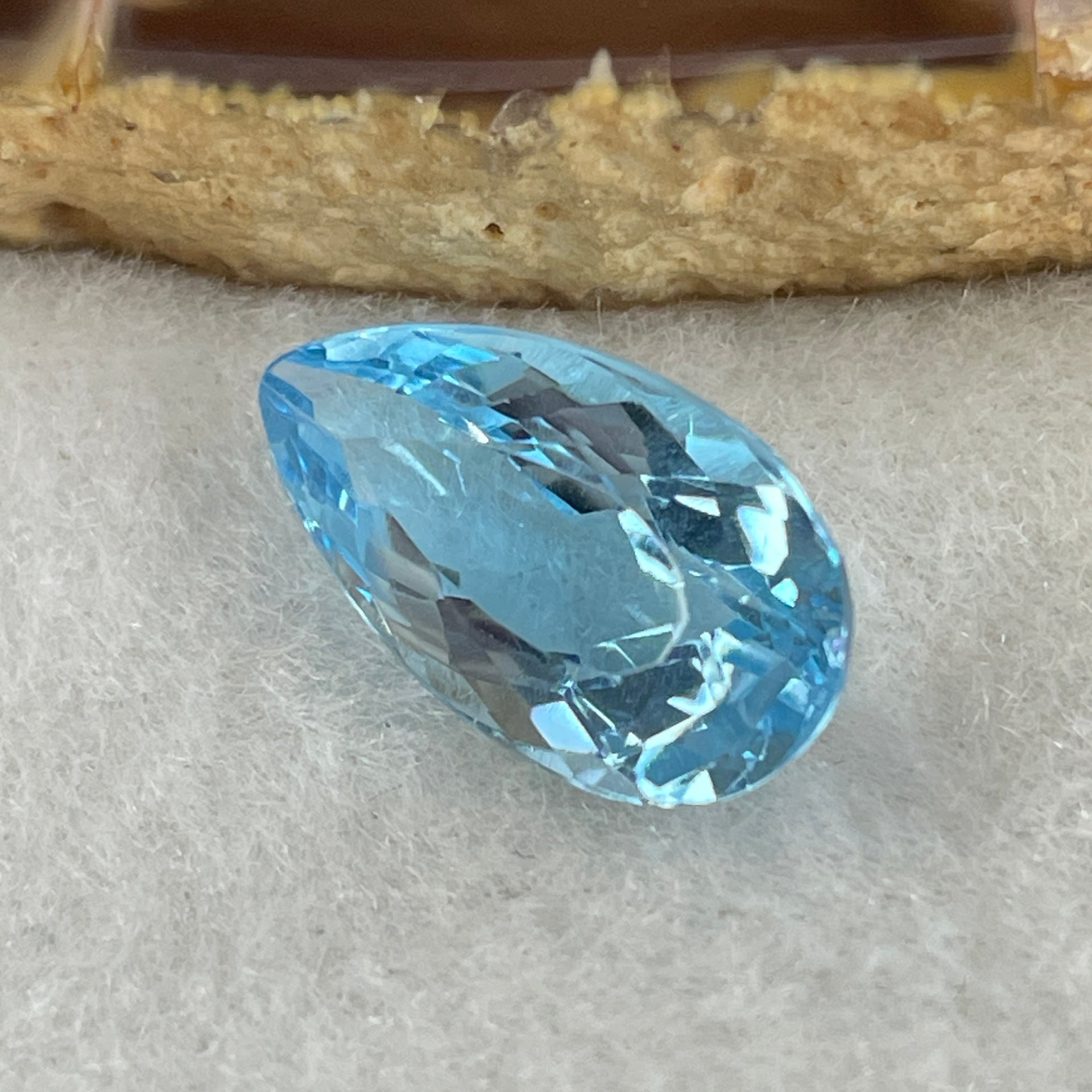 Natural Sky Blue Topaz Teardrop Shape 7.43ct 16.0 by 9.0 by 7.0mm - Huangs Jadeite and Jewelry Pte Ltd