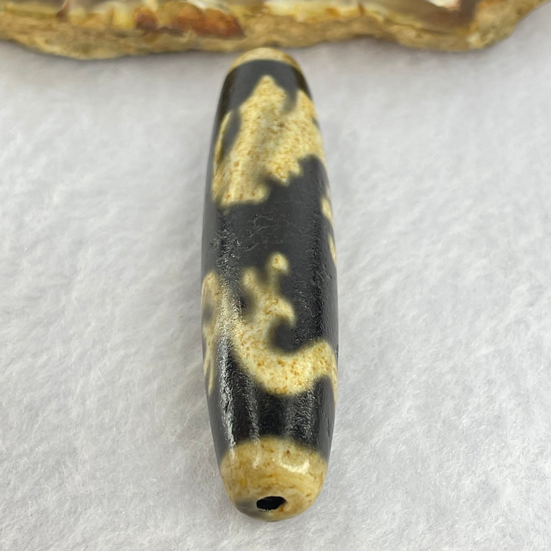 Natural Powerful Tibetan Old Oily Agate Dragon Dzi Bead Heavenly Master (Tian Zhu) 龙天珠 18.27g 59.8 by 14.2mm - Huangs Jadeite and Jewelry Pte Ltd