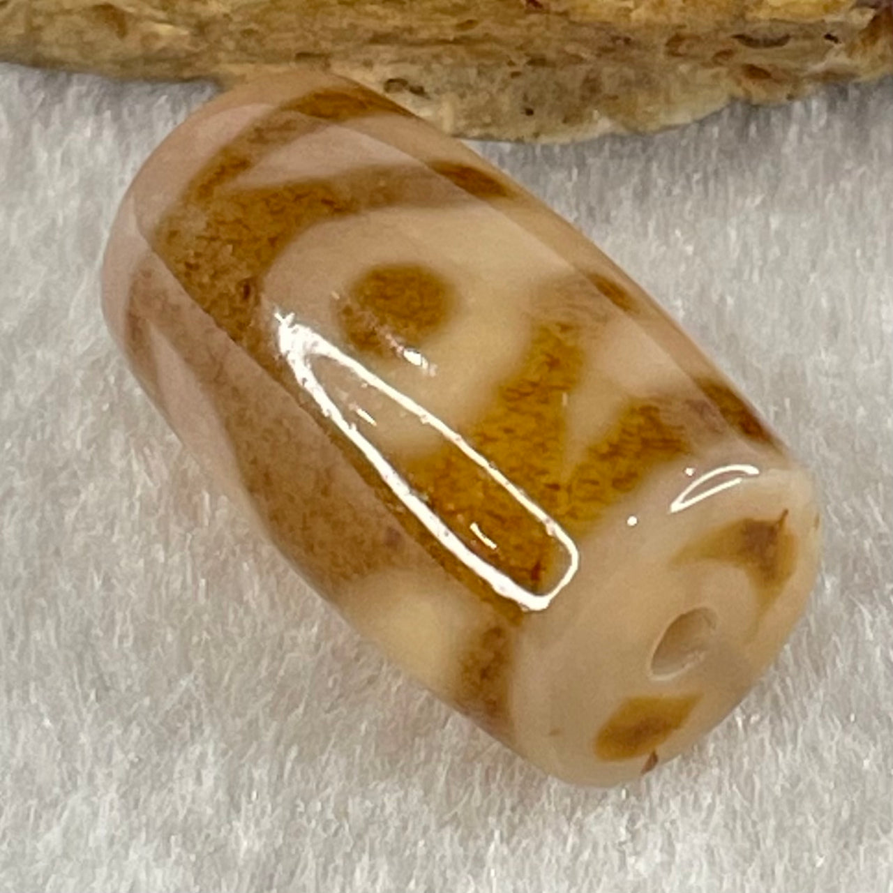 Natural Powerful Tibetan Old Oily Agate Patina Guiren Tairen Human Dzi Bead Totem Amulet Heavenly Master (Tian Zhu) 贵人天诛 4.84g 19.9 by 11.8mm - Huangs Jadeite and Jewelry Pte Ltd