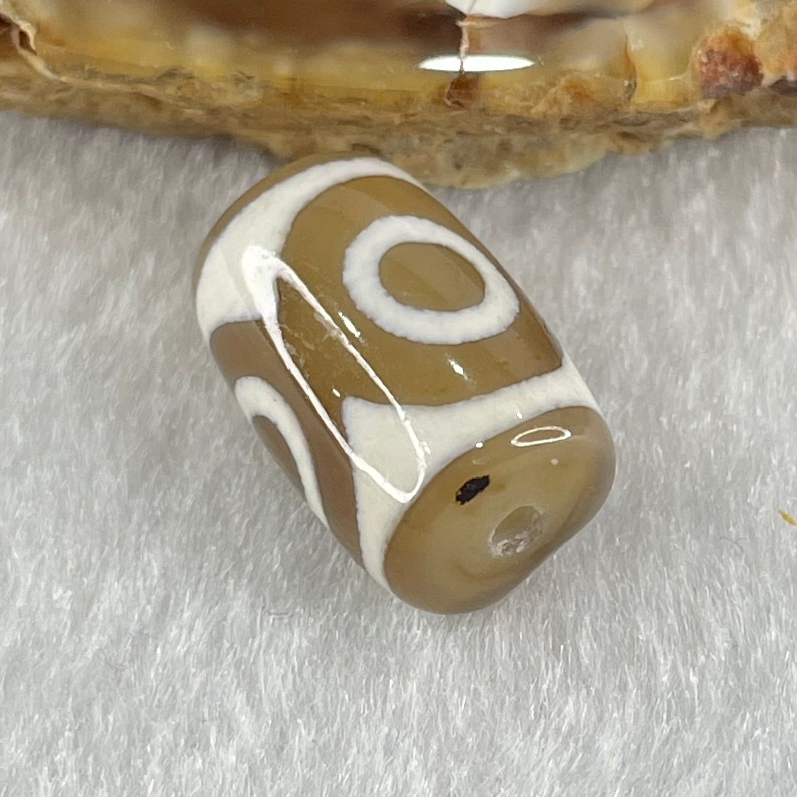 Natural Powerful Tibetan Old Oily Dark Brown With White Agate 3 Eyes Dzi Bead Heavenly Master (Tian Zhu) 三眼天诛 3.10g 15.6 by 10.6mm - Huangs Jadeite and Jewelry Pte Ltd