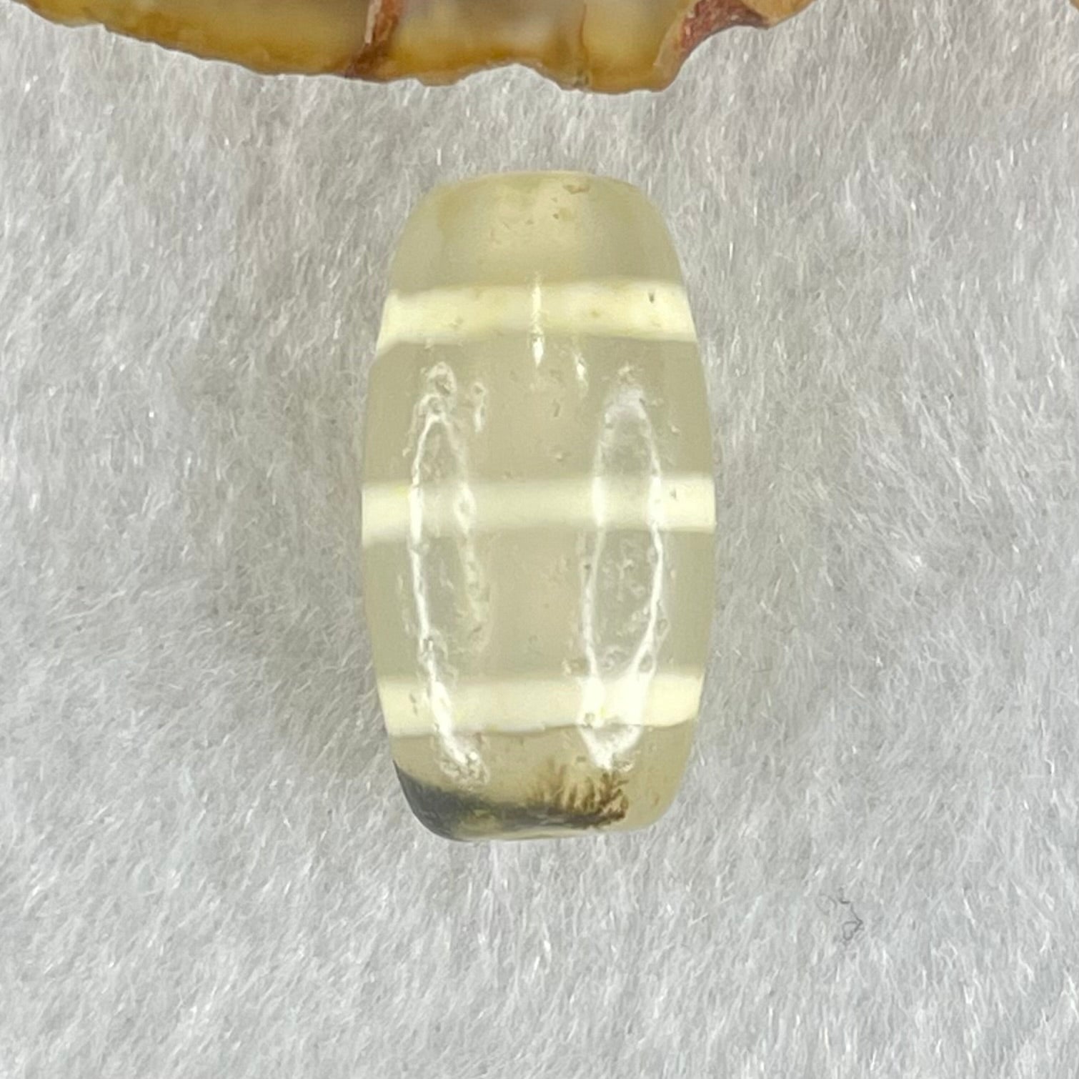 Natural Powerful Tibetan Old Oily Agate 3-Lines Dzi Bead Heavenly Master (Tian Zhu) 三行天诛 3.26g 19.5 by 10.6mm - Huangs Jadeite and Jewelry Pte Ltd