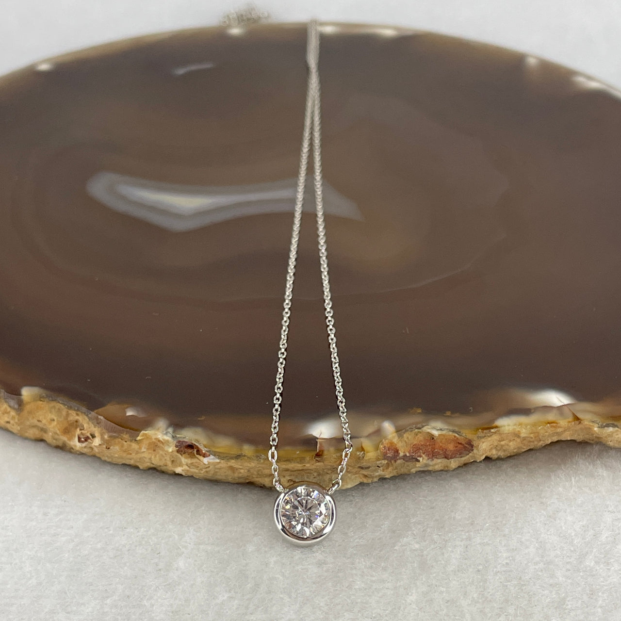 1.0ct Round Brilliant Moissanite Necklace S925 Silver - 6mm D Color Diamond Simulant Pendant - 40-44cm Adjustable Floating Solitaire - 2.56g