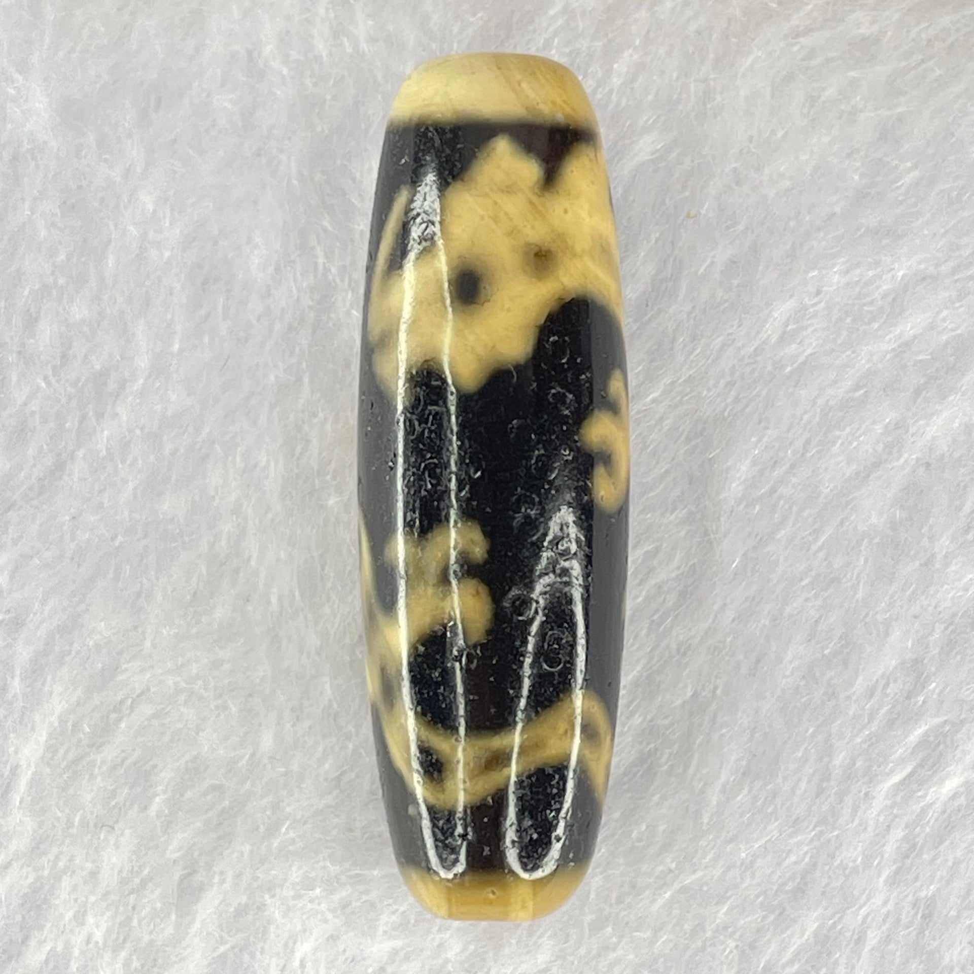 Natural Powerful Tibetan Old Oily Agate Guan Yin on Dragon Dzi Bead Heavenly Master (Tian Zhu) 观音龙天珠 8.06g 37.6 by 11.9mm - Huangs Jadeite and Jewelry Pte Ltd