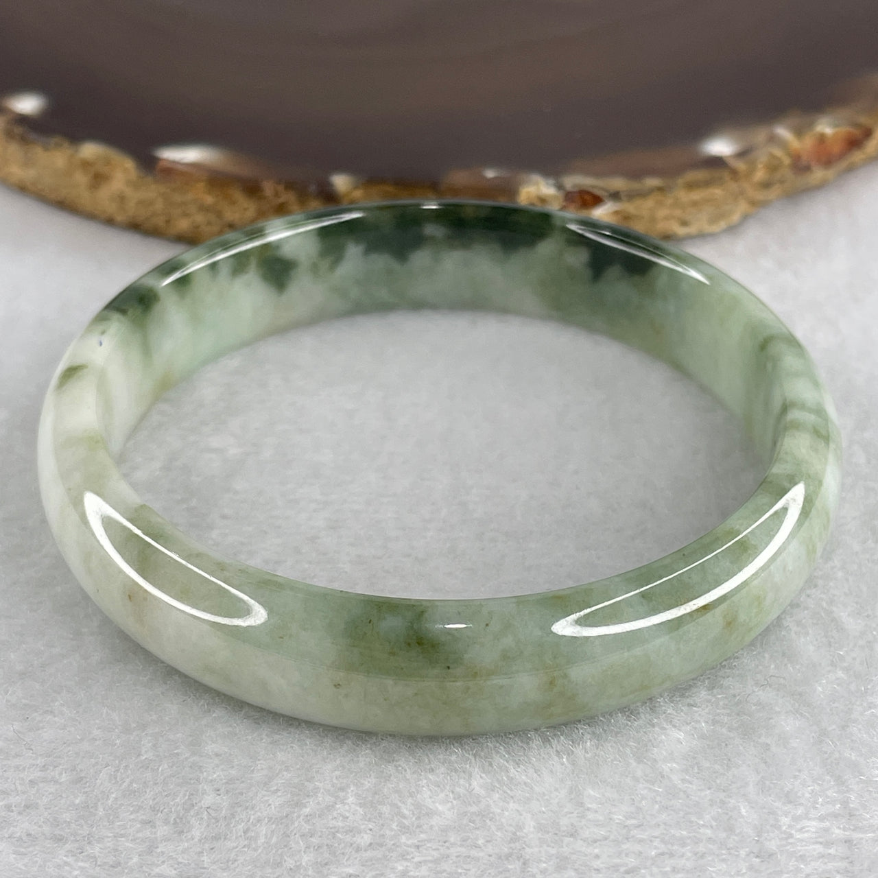 Genuine Type A Jadeite Bangle 60.0mm Inner Diameter - Light Green Jade with Dark Moss Green Floating Flowers (Piao Hua) - 44.80g Natural Jadeite Jewelry 12.8x6.6mm (Internal Lines)