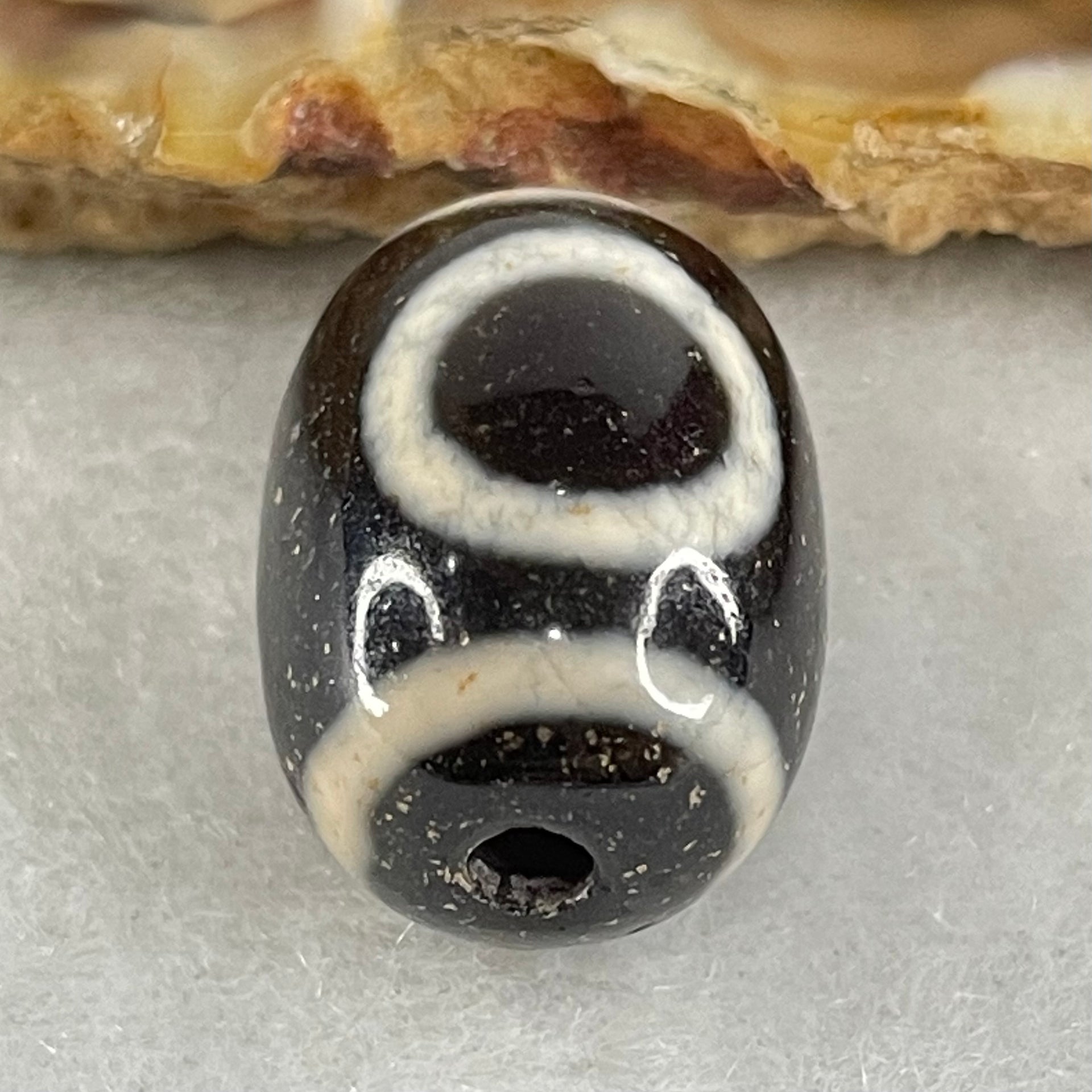 Natural Powerful Tibetan Old Oily Agate 1 Eye With Swastika Dzi Bead (Hotu Dzi) 4.29g 17.5 by 12.7mm - Huangs Jadeite and Jewelry Pte Ltd