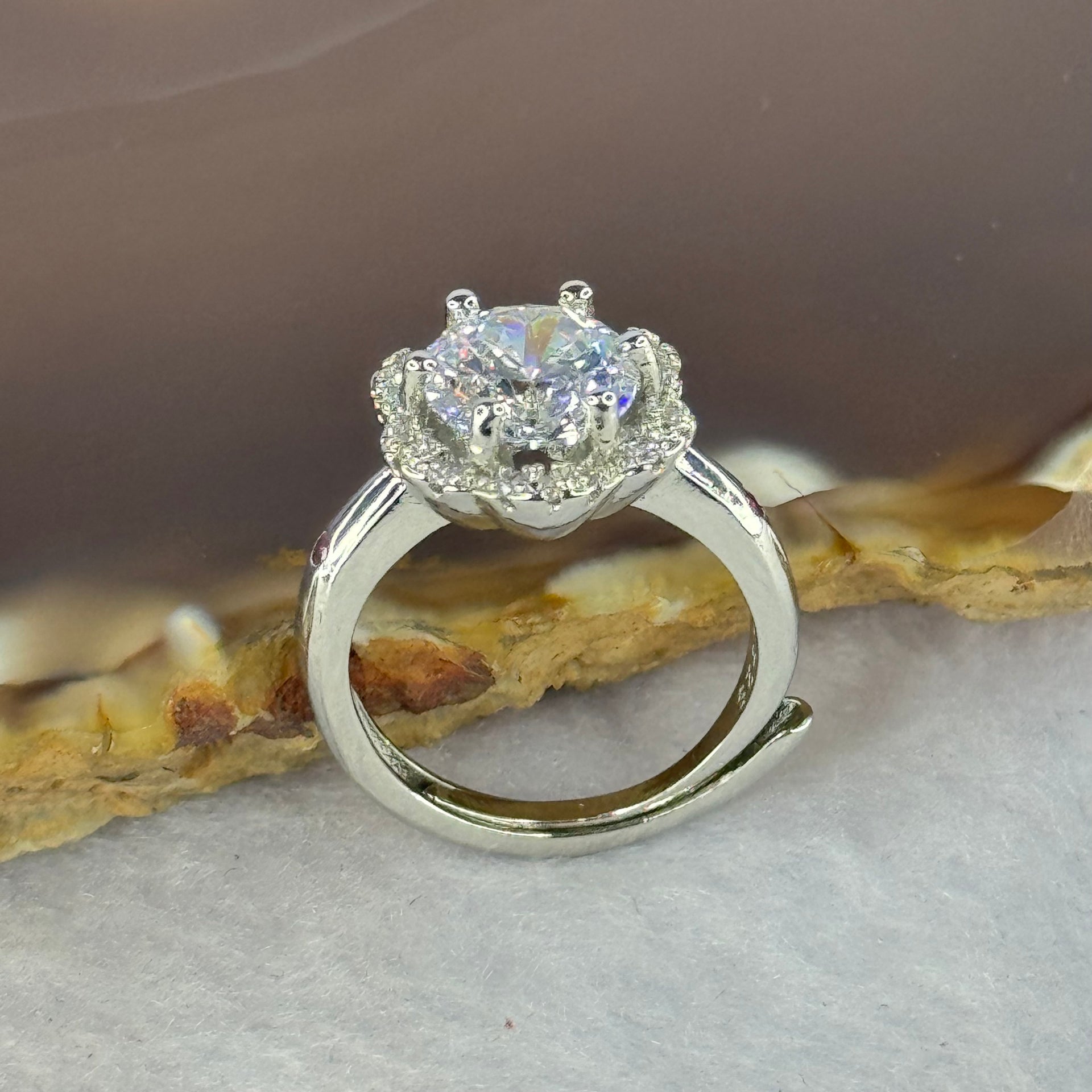 Cubic Zirconia in S925 Sliver Ring (Adjustable Size) 4.05g 8.5 by 4.0mm - Huangs Jadeite and Jewelry Pte Ltd