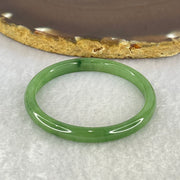 Type A Green Jadeite Bangle Internal Diameter 44.5mm 11.52g 6.3 by 4.7mm (Internal Line) - Huangs Jadeite and Jewelry Pte Ltd