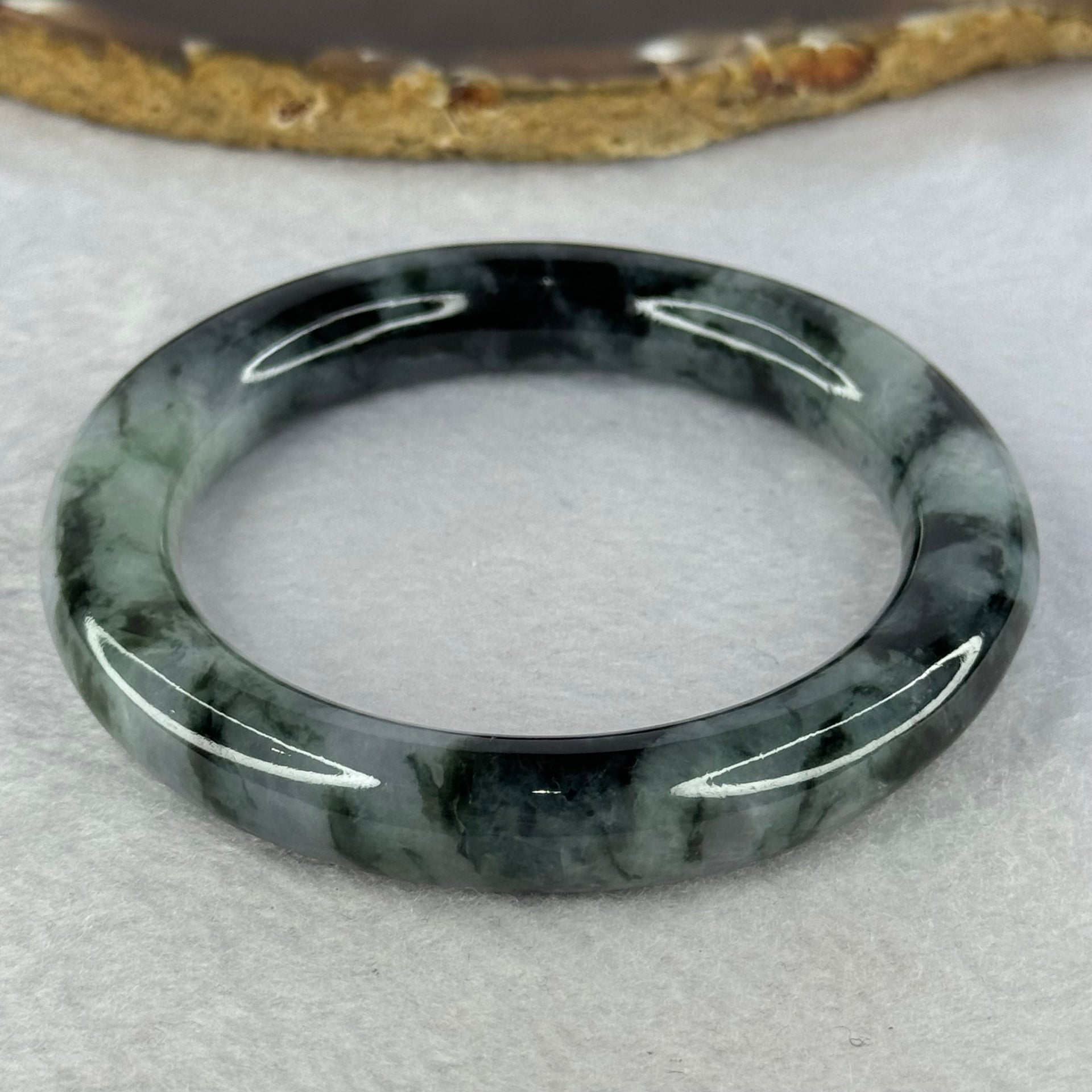 Type A Green Lavender with Moss and Emerald Green Jadeite Bangle Internal Diameter 55.3mm 62.04g 11.0 by 10.6mm (Very Slight Internal Line) - Huangs Jadeite and Jewelry Pte Ltd