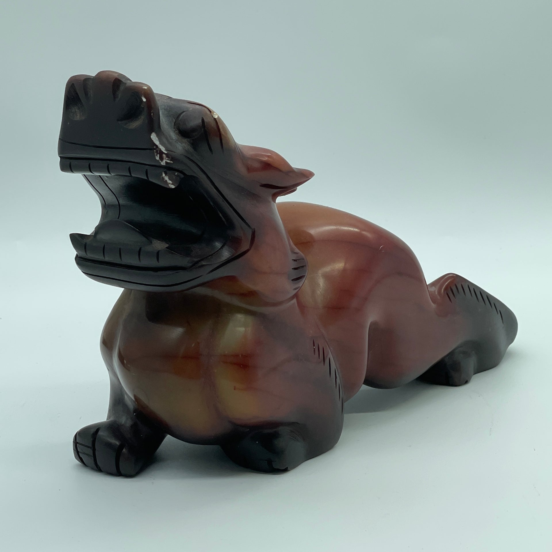 Old Jade (Guyu) Pixiu Display 2,005.3g 205.0 by 72.2 by 140.0mm - Huangs Jadeite and Jewelry Pte Ltd