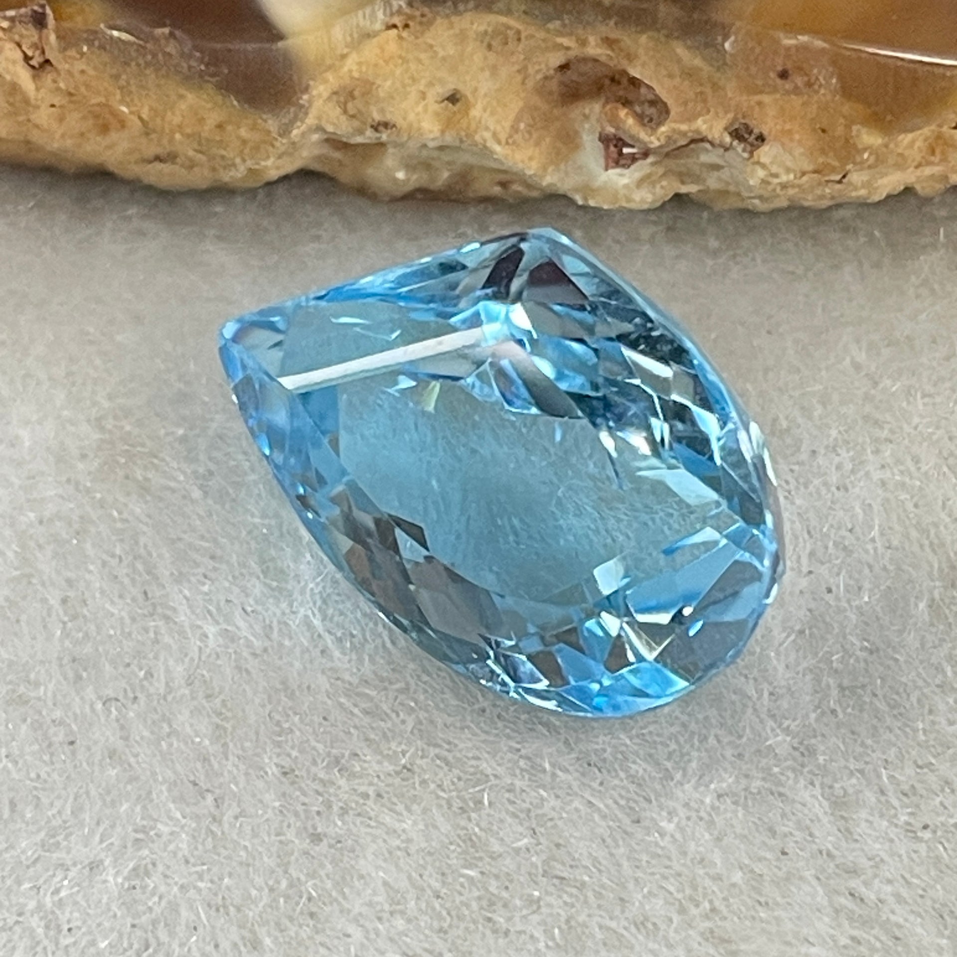 Natural Sky Blue Topaz Teardrop Shape 11.74ct 16.5 by 11.0 by 8.1mm - Huangs Jadeite and Jewelry Pte Ltd