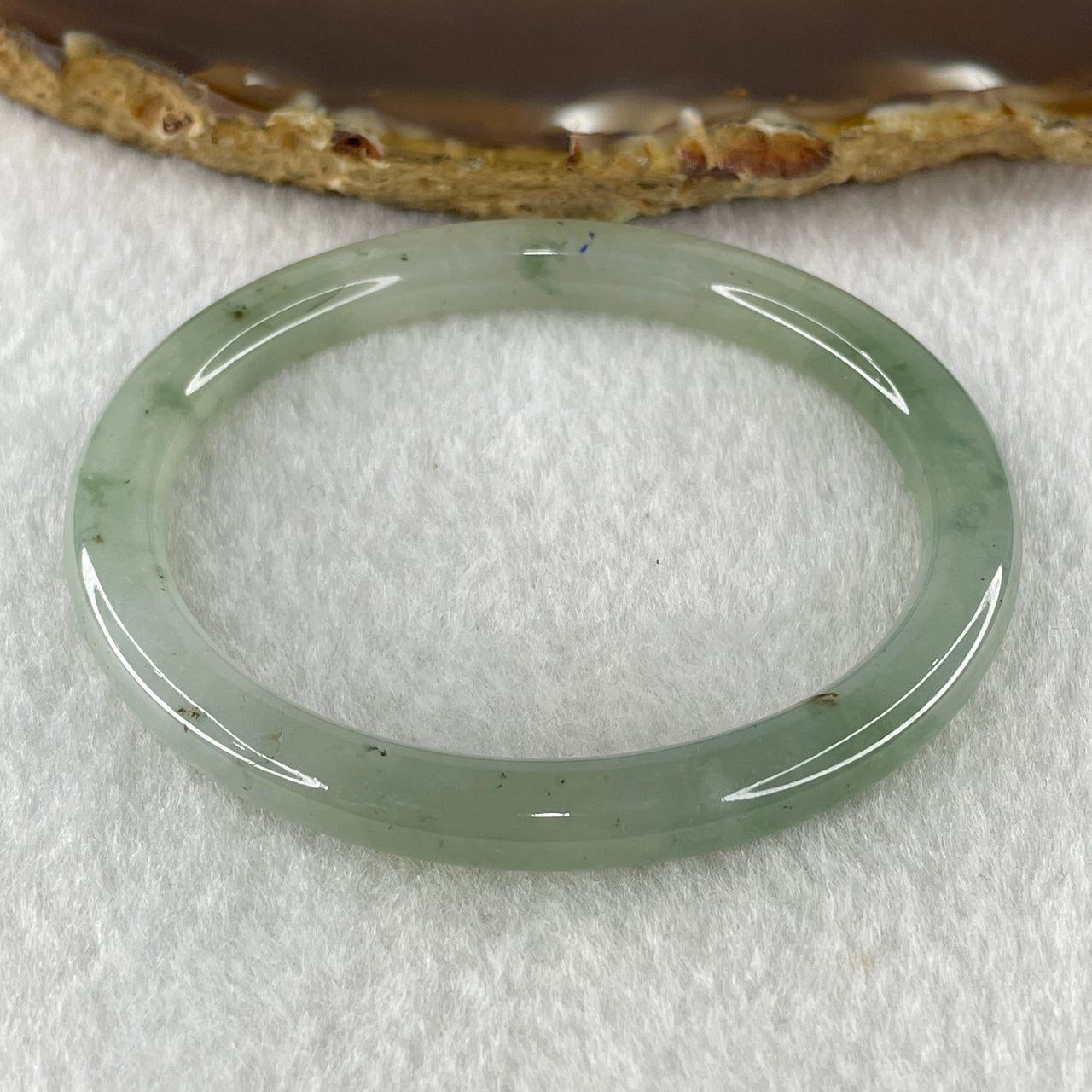 Natural Type A Jelly Light Green Jadeite Oval Bangle 22.10g Inner Diameter 53.8mm 6.3 by 7.1mm (Slight Internal Lines) - Huangs Jadeite and Jewelry Pte Ltd