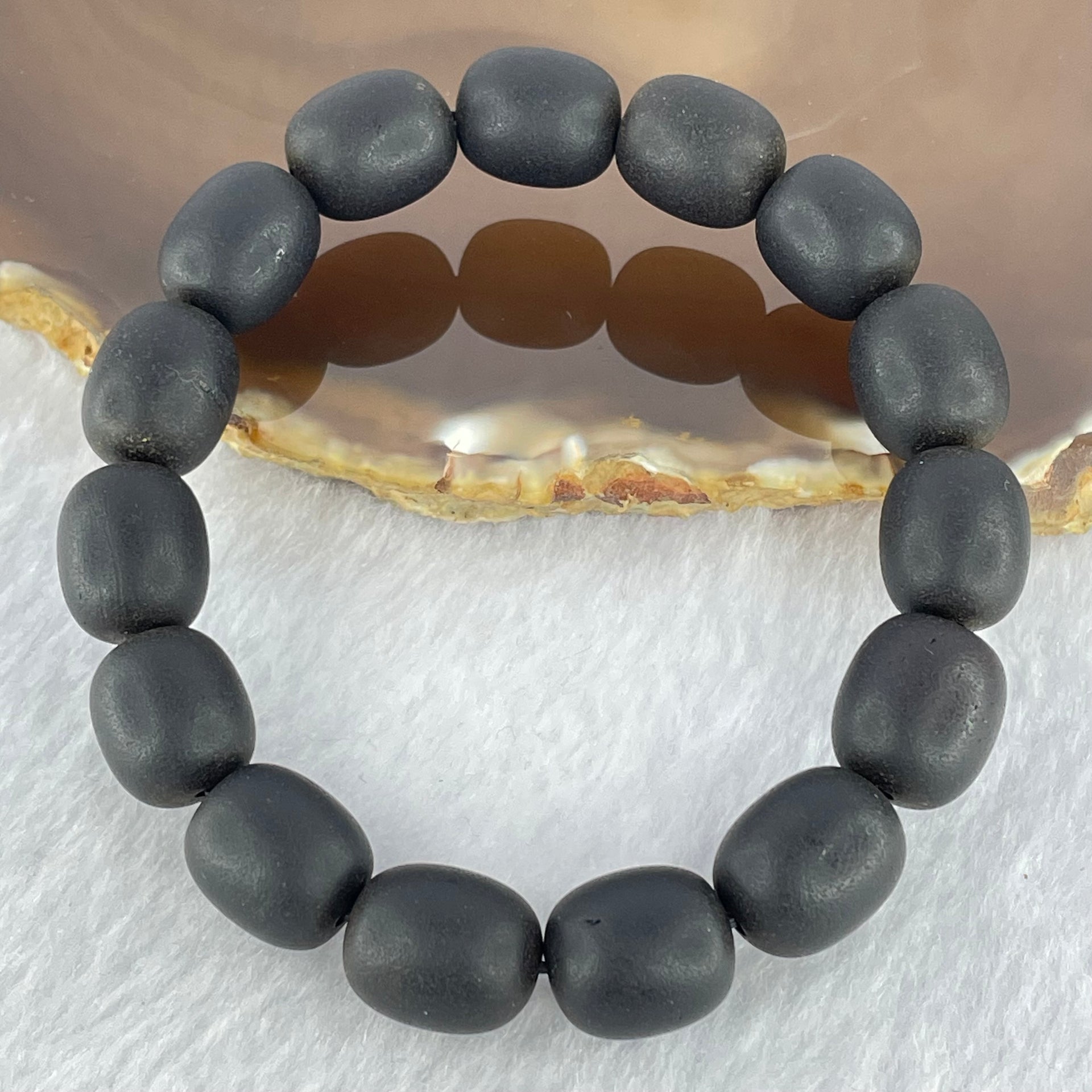 Natural Dark Matt Black Amber Beads Bracelet 天然大黑天翁琥珀手链 16.96g 18cm 11.7mm 15 Beads - Huangs Jadeite and Jewelry Pte Ltd
