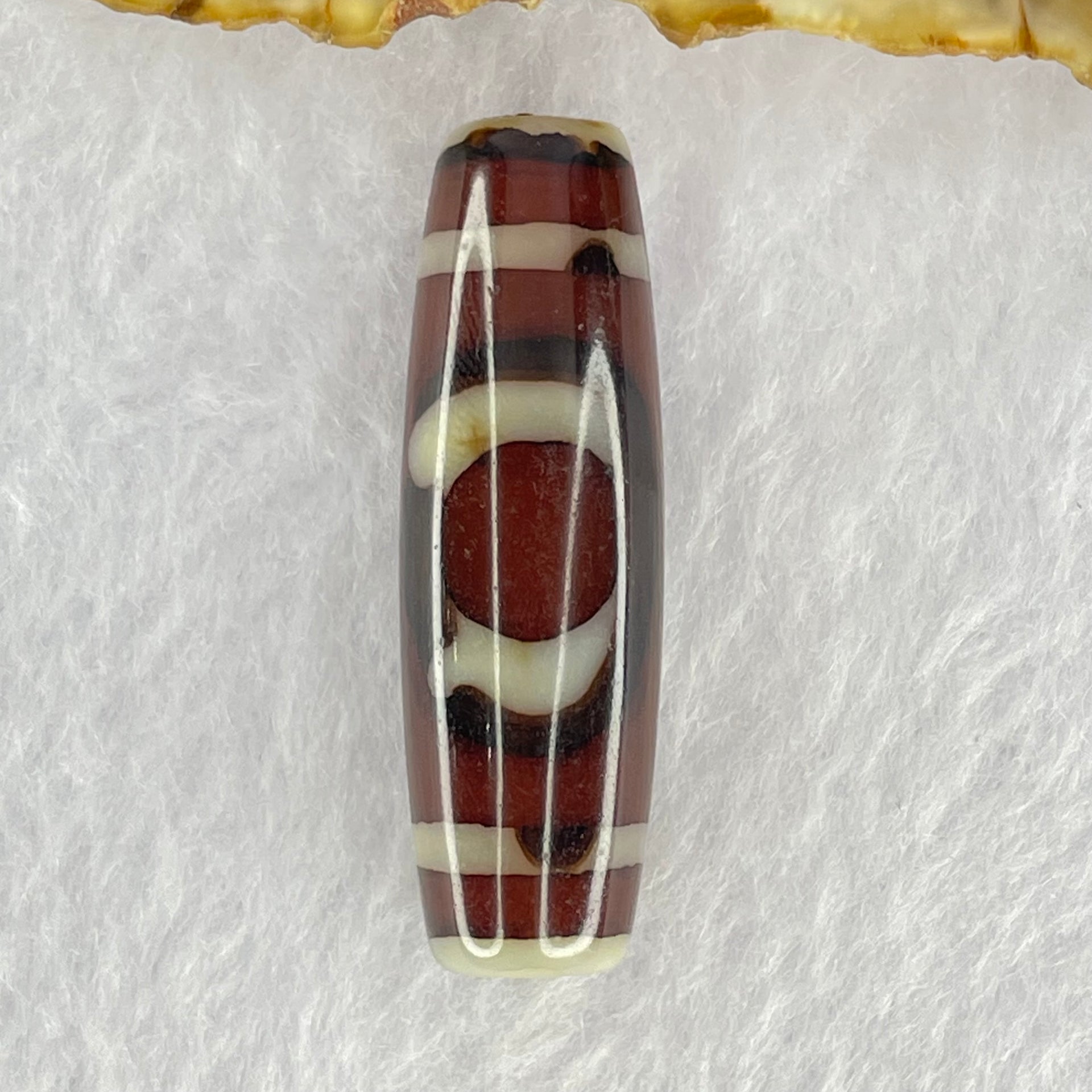 Natural Powerful Tibetan Old Oily Agate Sky Door Serenity 1 Eye Dzi Bead Heavenly Master (Tian Zhu) 一眼天诛 8.59g 37.8 by 12.0mm - Huangs Jadeite and Jewelry Pte Ltd