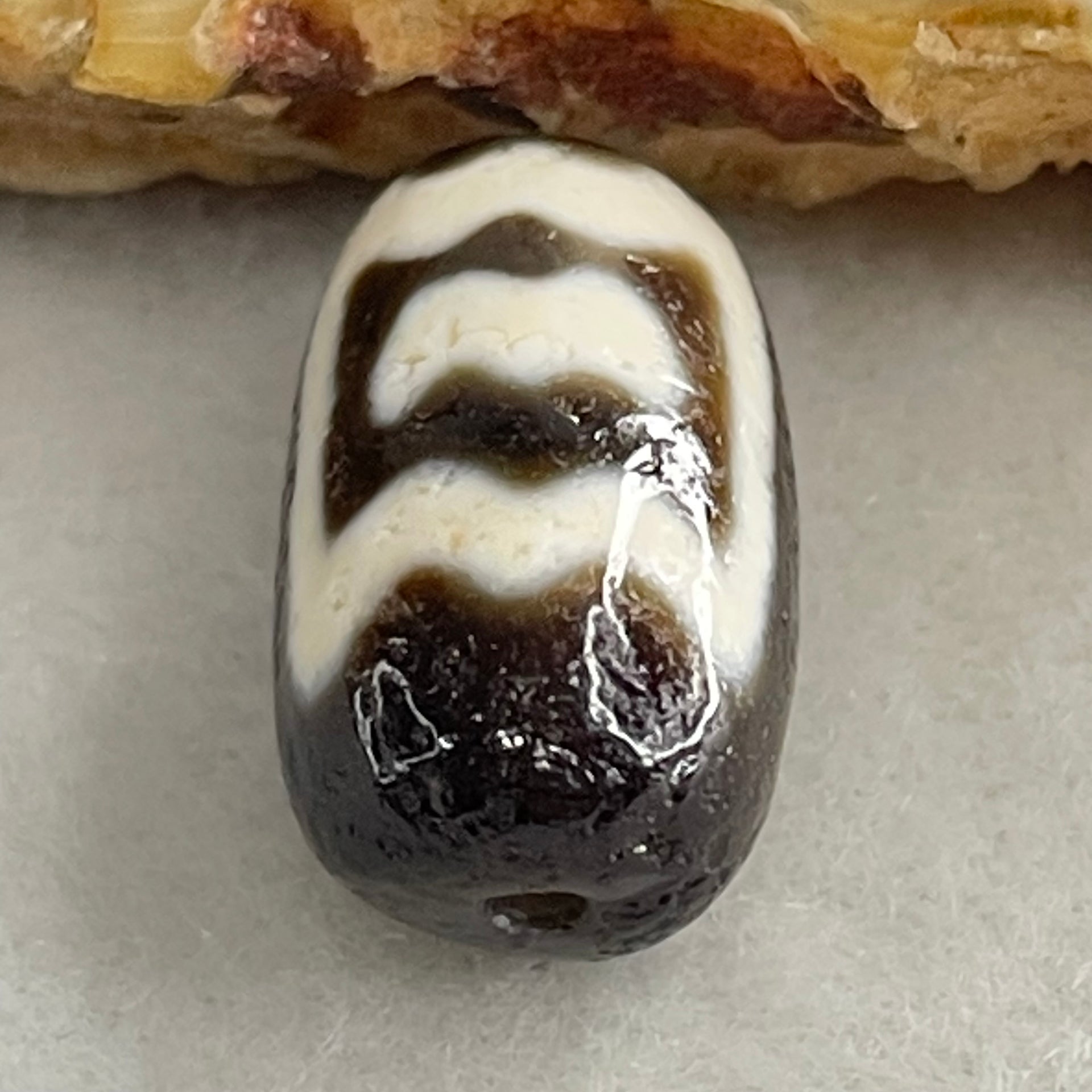 Natural Powerful Tibetan Old Oily Agate Garuda Dzi Bead Heavenly Master (Tian Zhu) 2.74g 17.0 by 10.2mm - Huangs Jadeite and Jewelry Pte Ltd