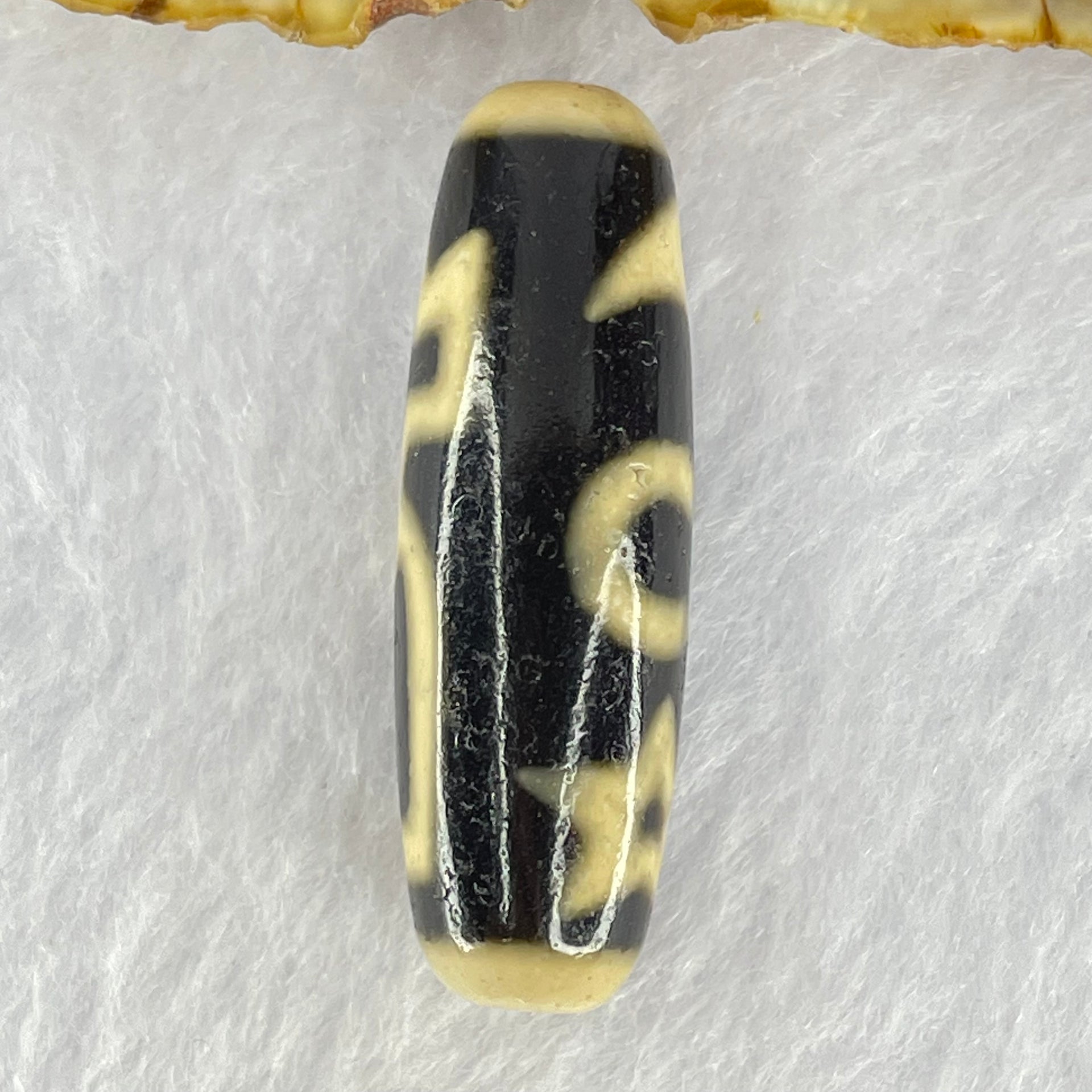 Natural Powerful Tibetan Old Oily Agate Cai Shen with Moon Sun Star Dzi Bead Heavenly Master (Tian Zhu) 财神天珠 8.91g 38.1 by 12.3mm - Huangs Jadeite and Jewelry Pte Ltd