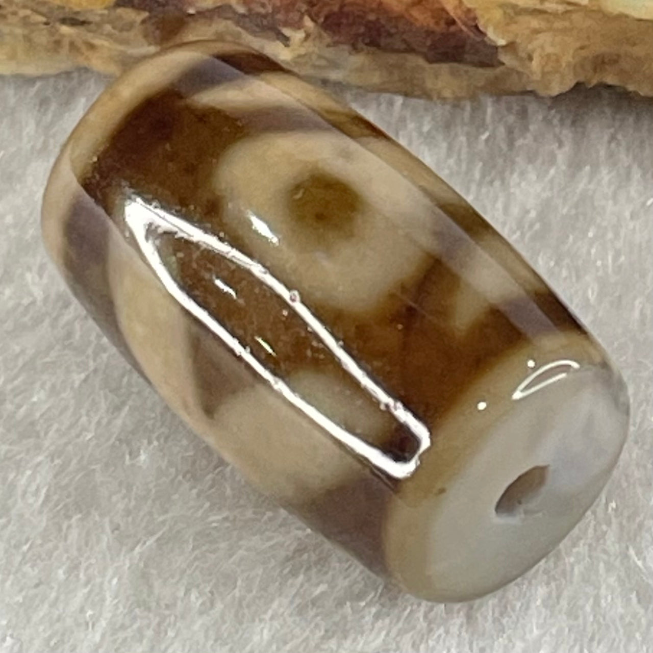 Natural Powerful Tibetan Old Oily Agate Patina Guiren Tairen Human Dzi Bead Totem Amulet Heavenly Master (Tian Zhu) 贵人天诛 4.86g 19.6 by 11.7mm - Huangs Jadeite and Jewelry Pte Ltd