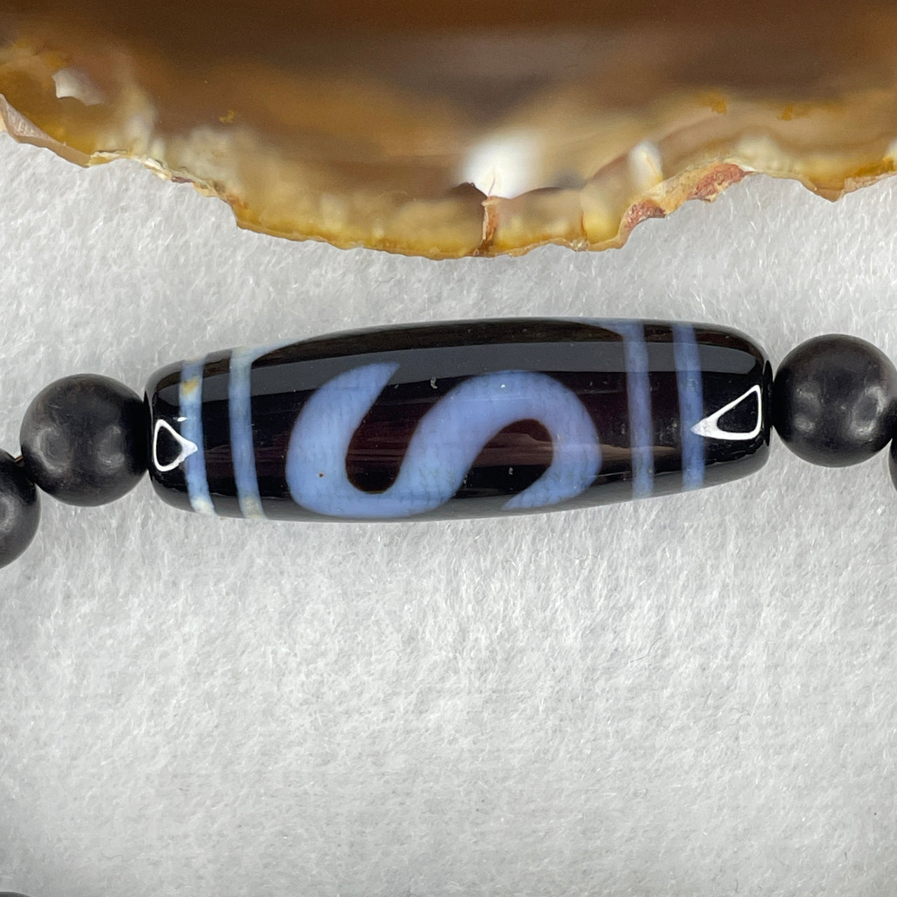 Natural Powerful Tibetan Old Oily Agate 2 Nectar Vessel 38.6 by 12.4mm with Double S Money Hook 37.9 by 11.2mm Dzi Bead Heavenly Master (Tian Zhu) 花蜜容器天珠 with Natural Rosewood Beads Bracelet 21.19g 15cm