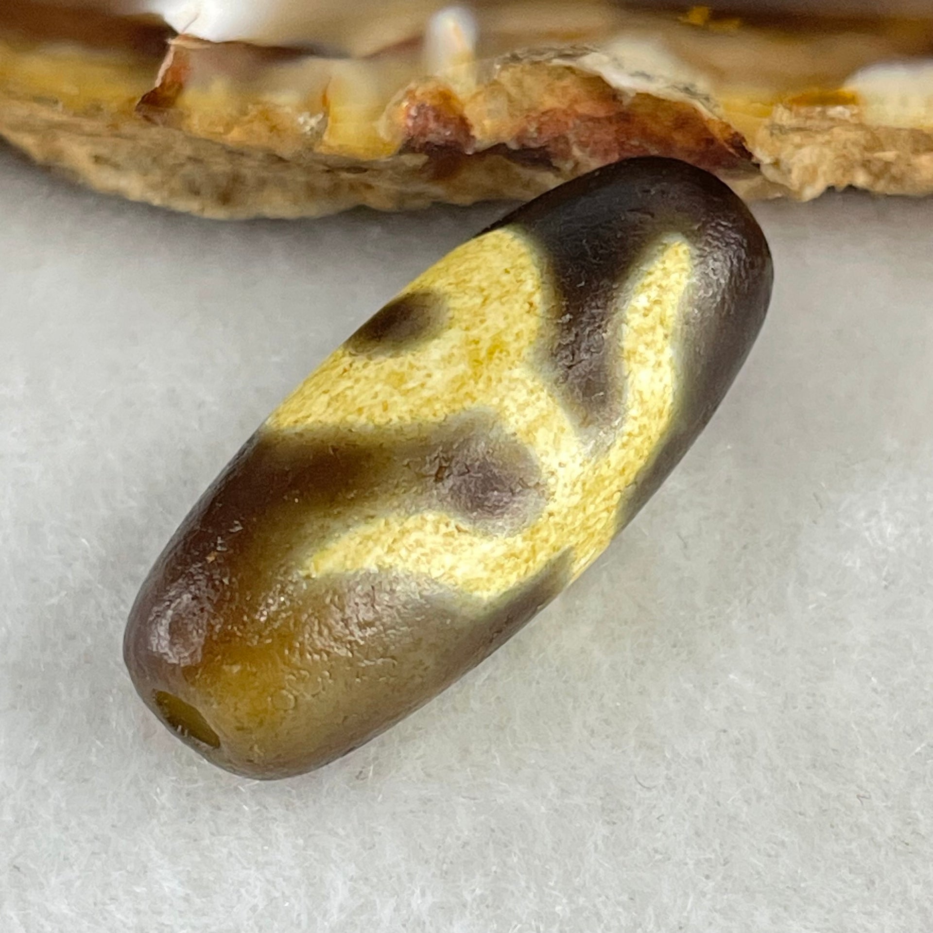 Natural Powerful Tibetan Old Oily Agate Patina Guiren Tairen Human Dzi Bead Totem Amulet Heavenly Master (Tian Zhu) 贵人天诛 5.37g 28.3 by 11.6mm - Huangs Jadeite and Jewelry Pte Ltd