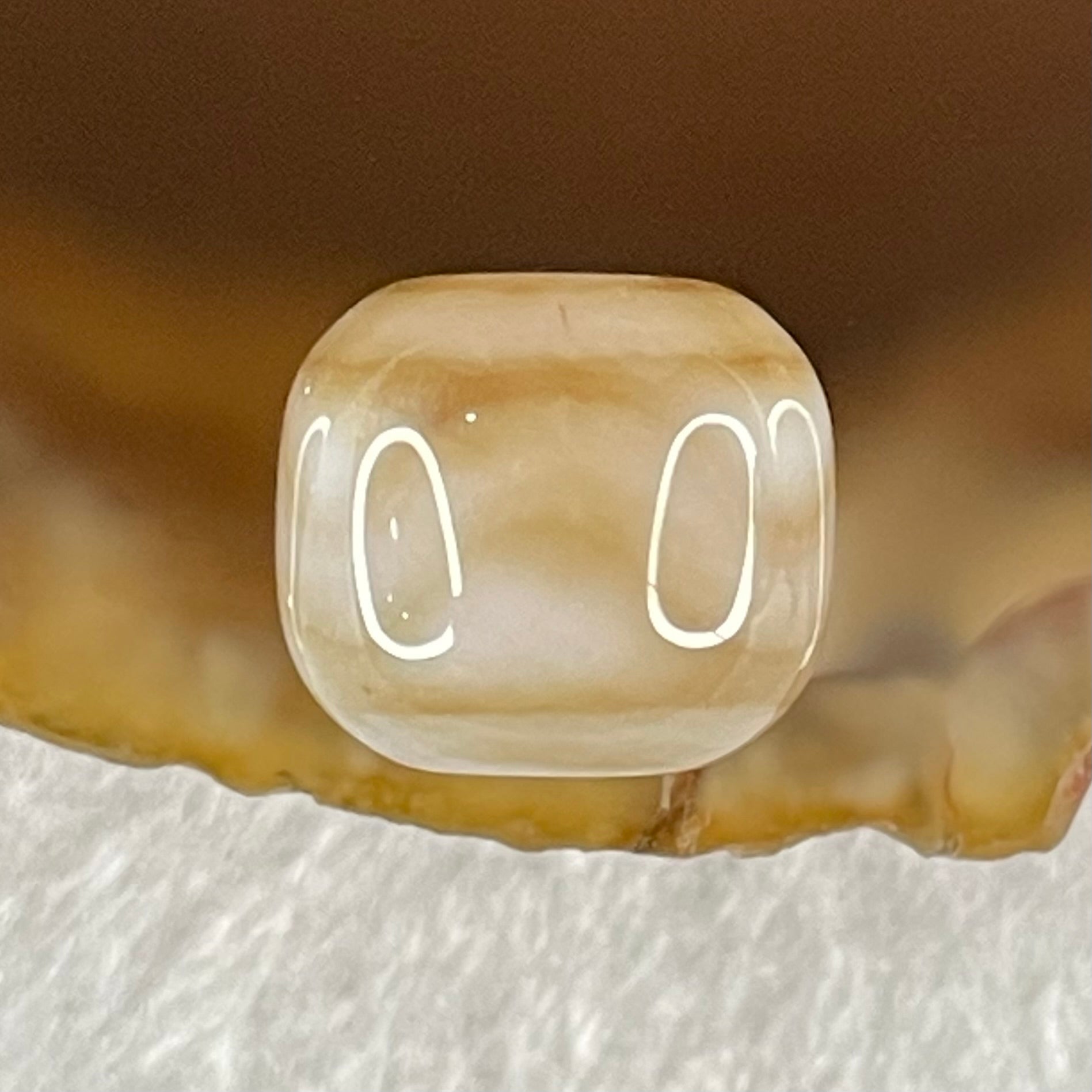 Natural Powerful Tibetan Old Oily Agate Tiger Tooth Daluo Dzi Bead Heavenly Master (Tian Zhu) 1.96g 9.9 by 11.1mm - Huangs Jadeite and Jewelry Pte Ltd