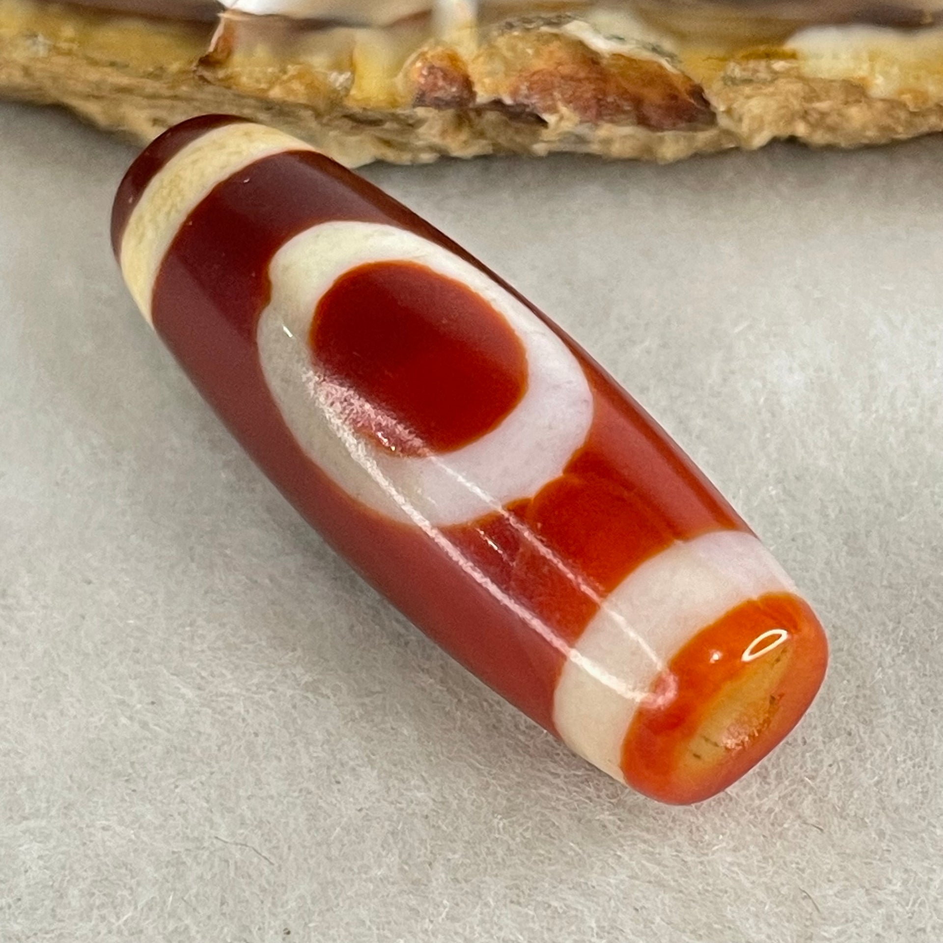 Natural Powerful Tibetan Old Oily Red White Agate One Eye Wood Element Dzi Bead Heavenly Master (Tian Zhu) 一眼木元素天珠 9.30g 37.1 by 12.7mm - Huangs Jadeite and Jewelry Pte Ltd