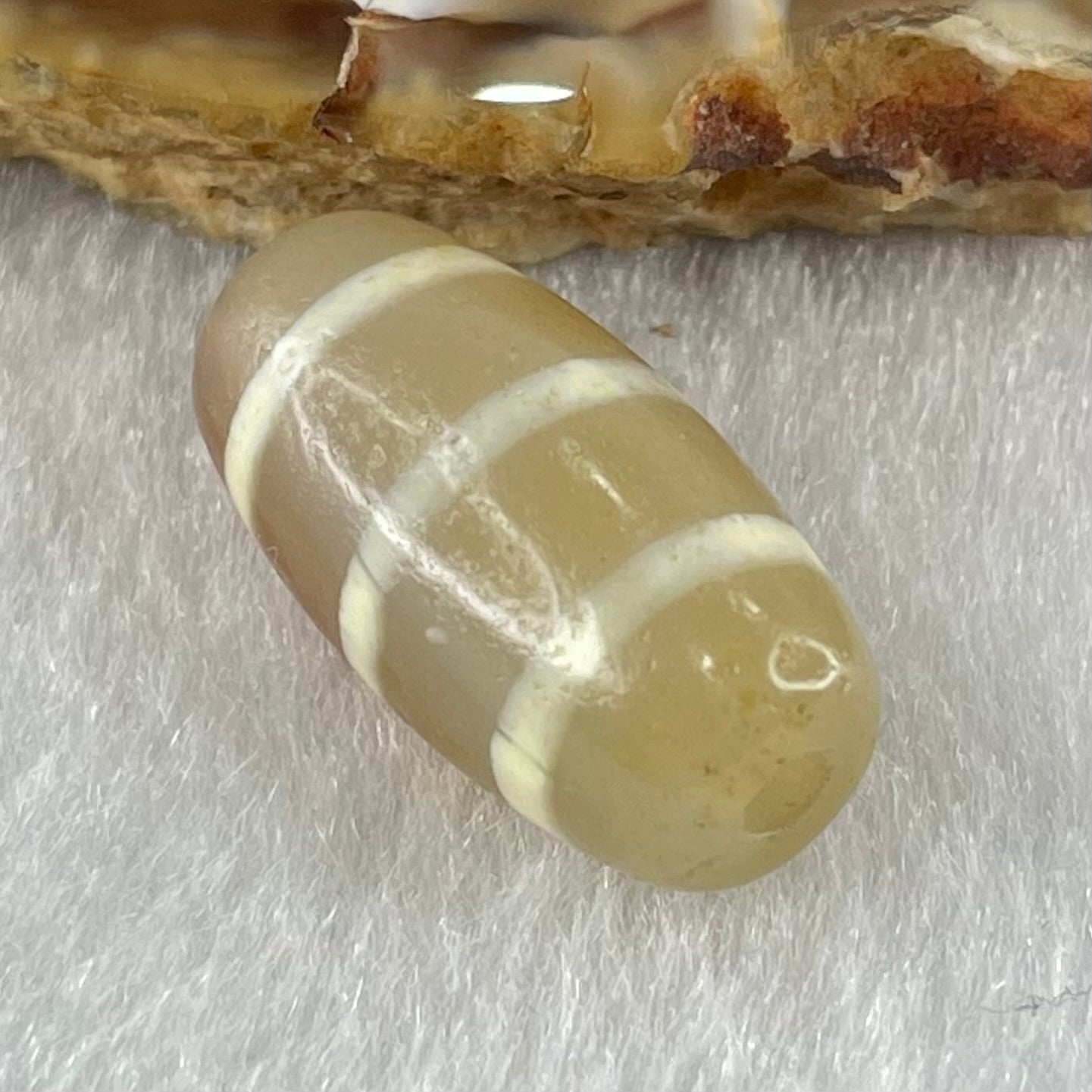 Natural Powerful Tibetan Old Oily Agate 3-Lines Dzi Bead Heavenly Master (Tian Zhu) 三行天诛 3.21g 20.0 by 10.4mm - Huangs Jadeite and Jewelry Pte Ltd