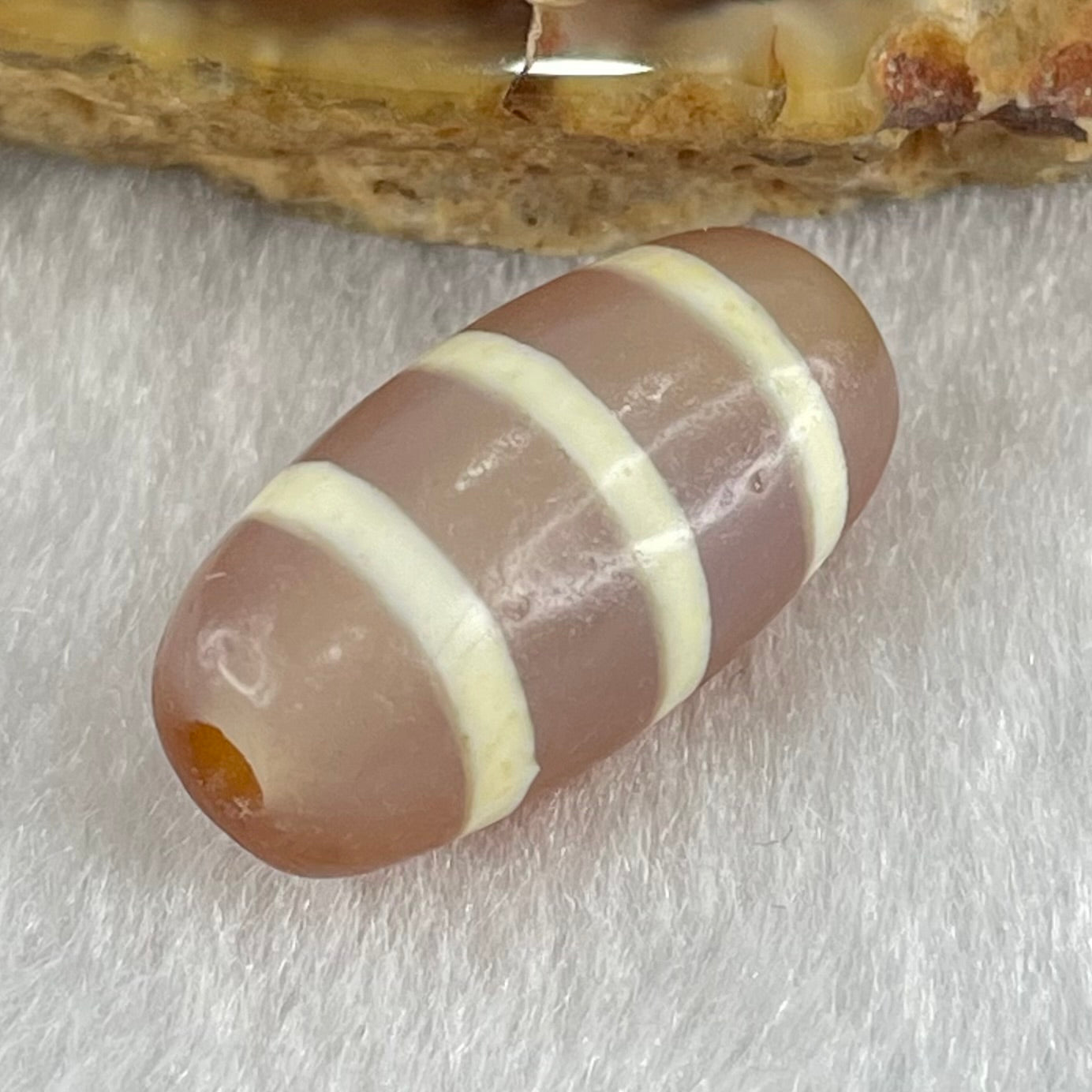 Natural Powerful Tibetan Old Oily Agate 3-Lines Dzi Bead Heavenly Master (Tian Zhu) 三行天诛 3.19g 20.1 by 10.4mm - Huangs Jadeite and Jewelry Pte Ltd