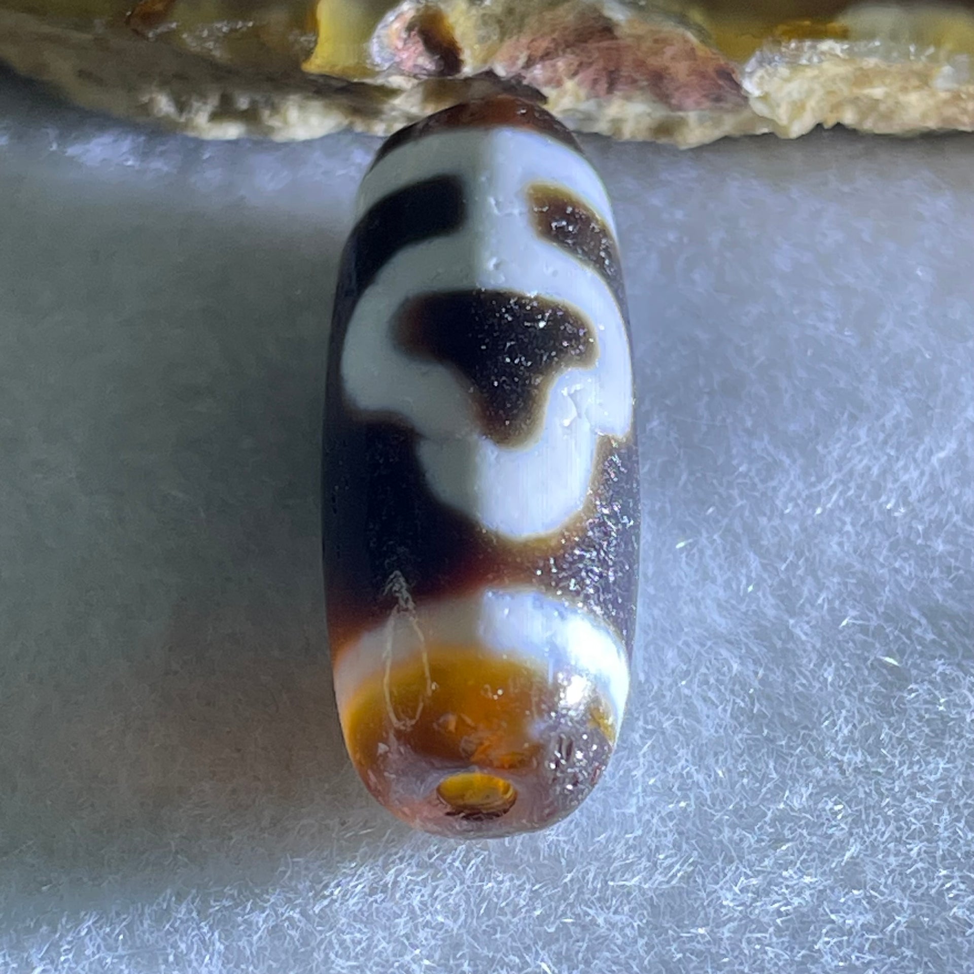 Natural Powerful Tibetan Old Oily Double Bodhi Tree Dzi Bead Heavenly Master (Tian Zhu) 菩提树天珠 5.45g 28.9 by 11.0mm - Huangs Jadeite and Jewelry Pte Ltd