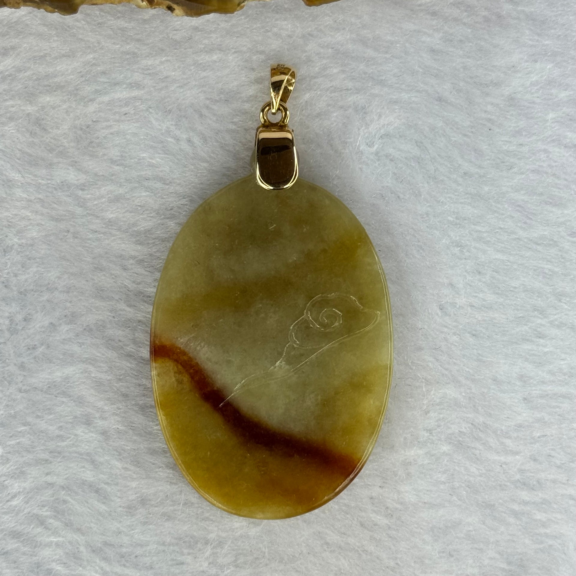 (Pre Love) Lotus on Water by Master Yun Long Zi Type A Yellow Red Jadeite Mother Mary in 18K 750 Yellow Gold Clasp 18.38g 34.1 by 30.1 by 6.8mm with Complete Box 2,124.3g - Huangs Jadeite and Jewelry Pte Ltd