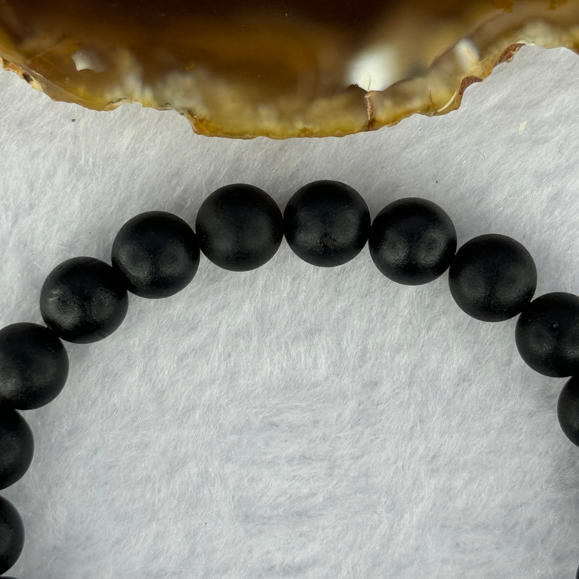 Natural Dark Matt Black Amber Beads Bracelet 天然大黑天翁琥珀手链 7.00g 15cm 8.4mm 22 Beads - Huangs Jadeite and Jewelry Pte Ltd