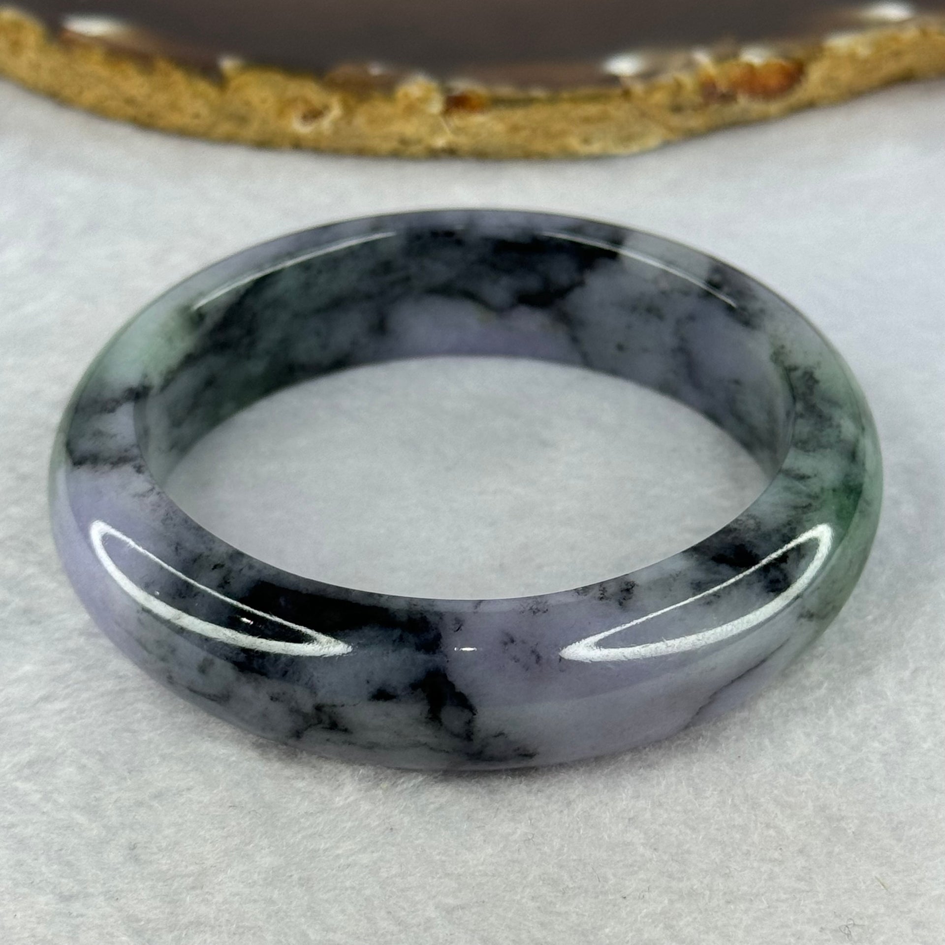 Type A Lavender with Wuji Grey and Green Jadeite Bangle Internal Diameter 56.4mm 78.54g 15.1 by 9.5mm (Very Slight Internal Line) - Huangs Jadeite and Jewelry Pte Ltd