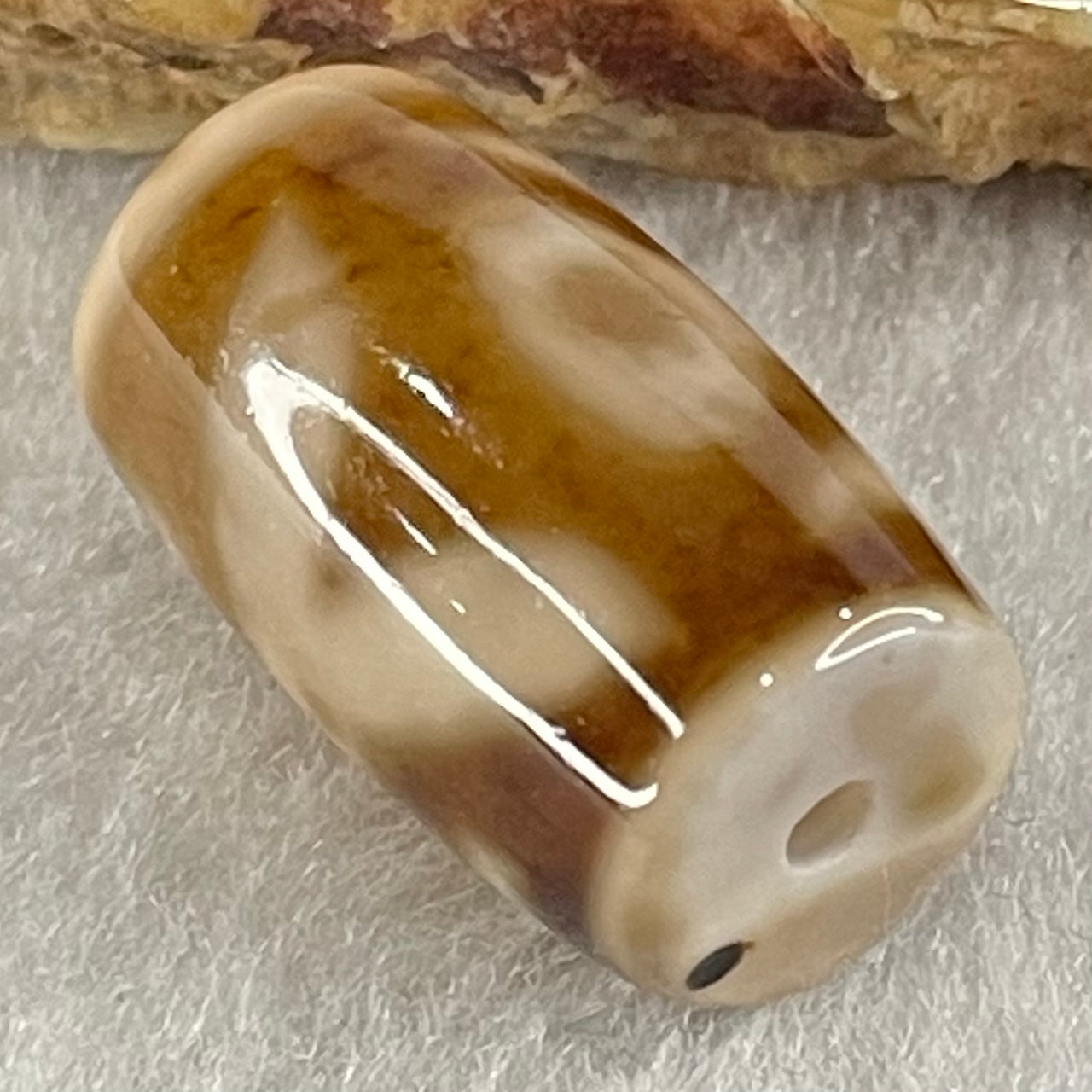 Natural Powerful Tibetan Old Oily Agate Patina Guiren Tairen Human Dzi Bead Totem Amulet Heavenly Master (Tian Zhu) 贵人天诛 4.85g 19.5 by 11.6mm - Huangs Jadeite and Jewelry Pte Ltd