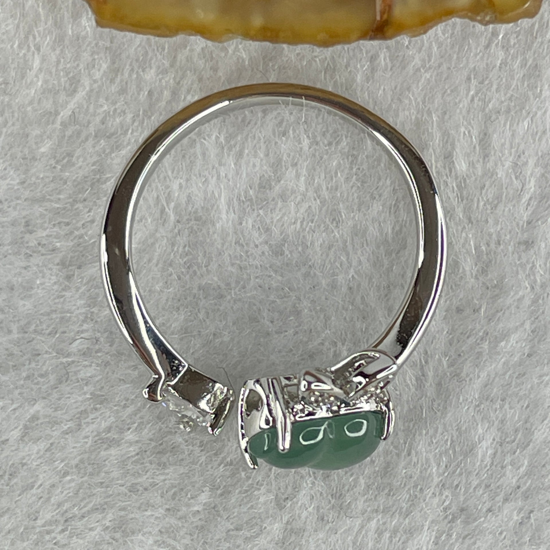 Natural Type A Icy Blueish Green Jadeite Hulu Calabash Silver Ring 1.95g 8.0 by 6.0 by 3.0mm US5.5 HK12 - Huangs Jadeite and Jewelry Pte Ltd