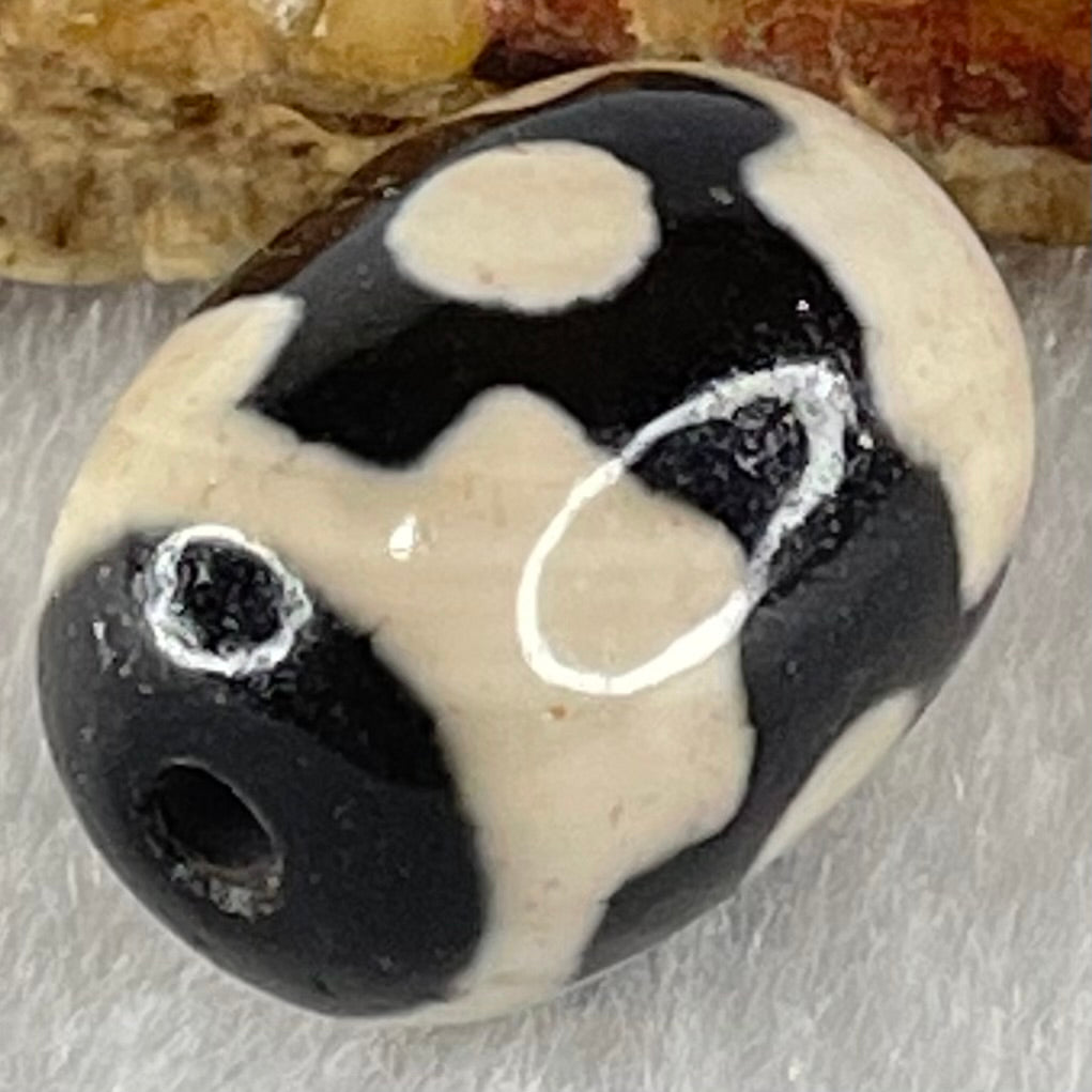Natural Powerful Tibetan Old Oily Dark Brown With White Agate 3 Eyes Dzi Bead Heavenly Master (Tian Zhu) 三眼天诛 4.51g 17.5 by 13.0mm - Huangs Jadeite and Jewelry Pte Ltd