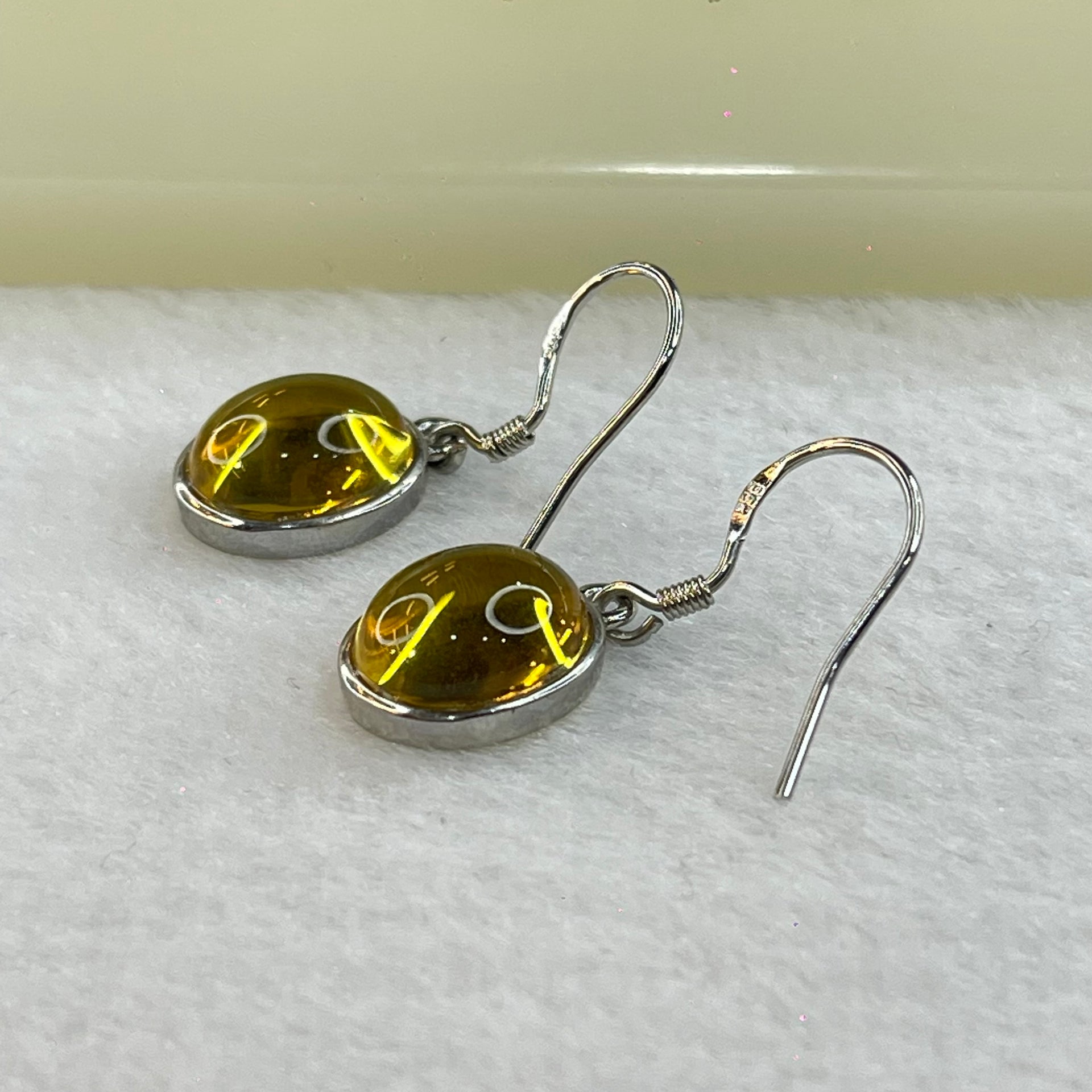 Natural Citrine Sliver Earrings Pair 2.44g 10.2 by 8.1 by 5.0mm - Huangs Jadeite and Jewelry Pte Ltd