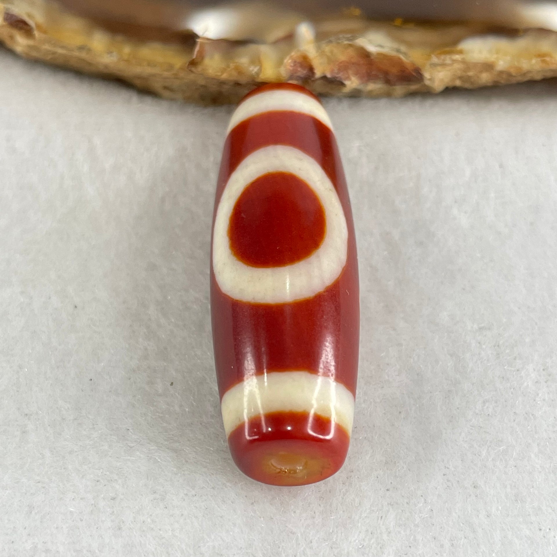 Natural Powerful Tibetan Old Oily Red White Agate One Eye Gold Metal Element Dzi Bead Heavenly Master (Tian Zhu) 一眼金天珠 9.50g 38.2 by 12.8mm - Huangs Jadeite and Jewelry Pte Ltd