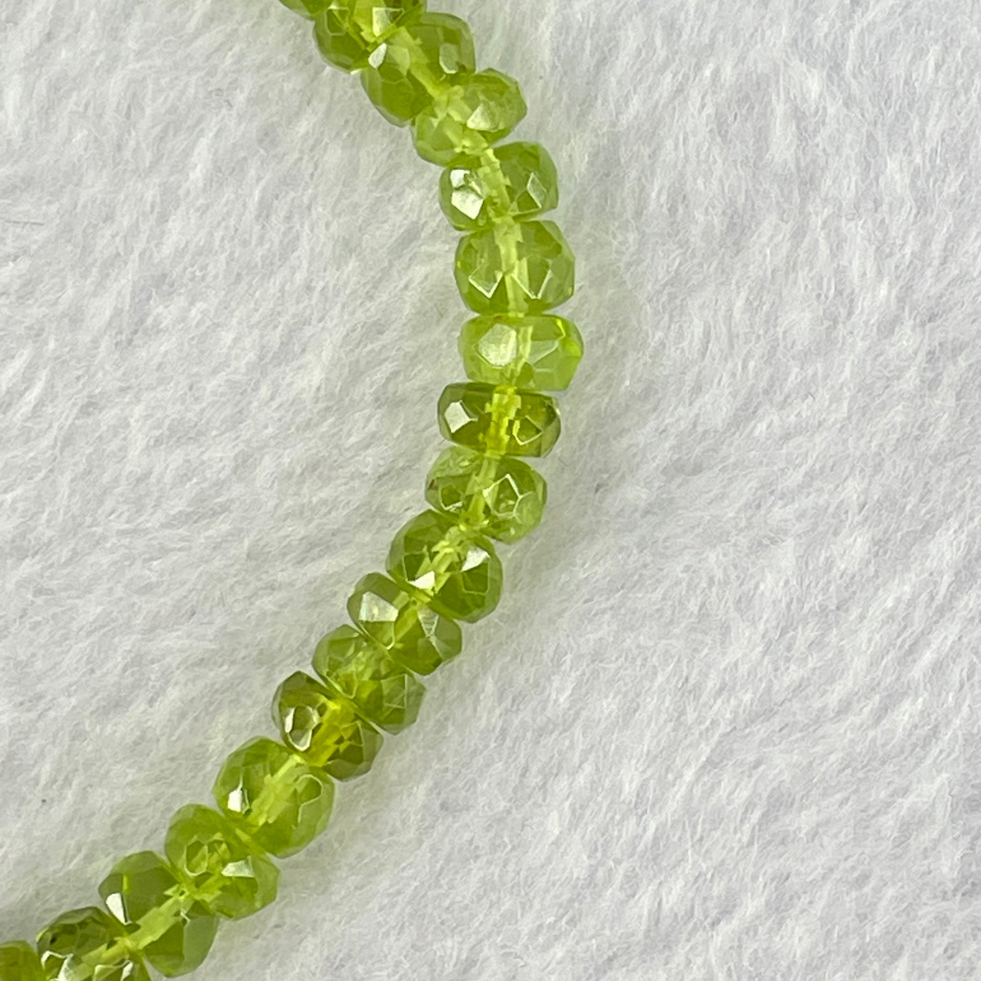 Natural Faceted Peridot Beads Bracelet 天然绿橄榄石手链 12.36g 15.5cm 5.9mm 51 Beads - Huangs Jadeite and Jewelry Pte Ltd