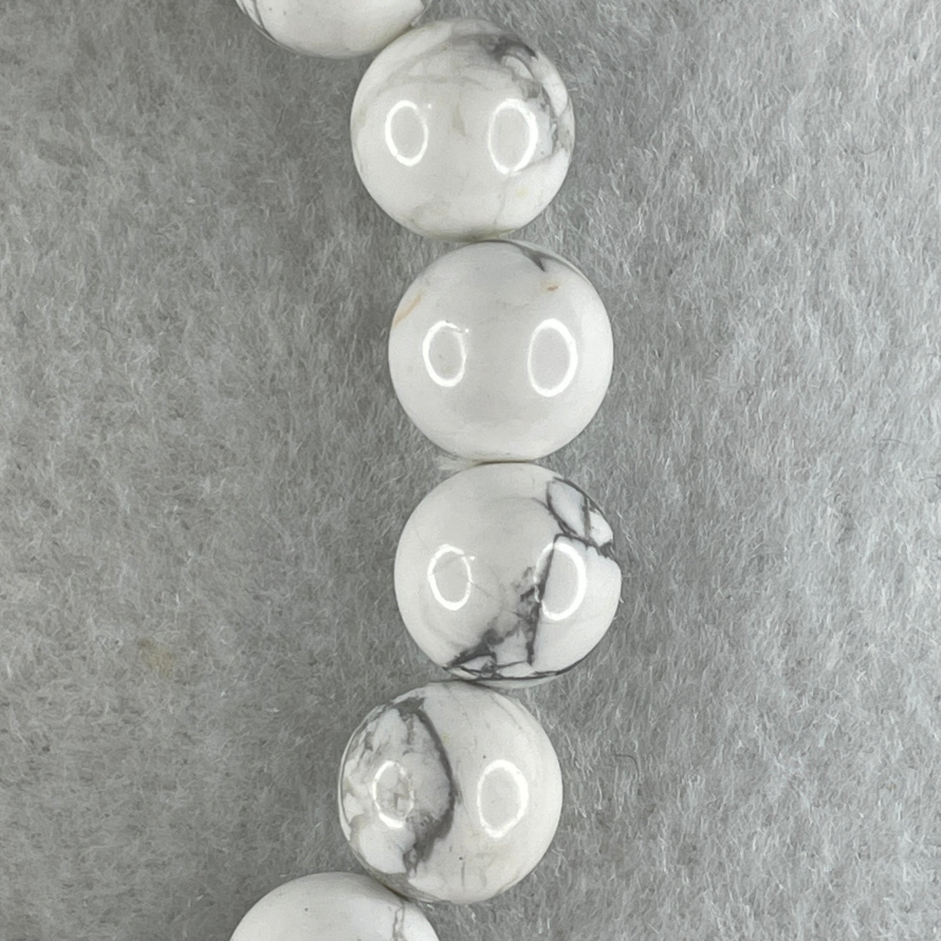 Natural Magnesite Calcite Beads Bracelet 30.38g 16cm 10.1mm 20Beads - Huangs Jadeite and Jewelry Pte Ltd