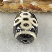 Natural Powerful Tibetan Old Oily Agate 5 Eyes Lightning Dzi Bead Heavenly Master (Tian Zhu) 五眼闪电天珠 4.43g 17.7 by 12.8mm - Huangs Jadeite and Jewelry Pte Ltd