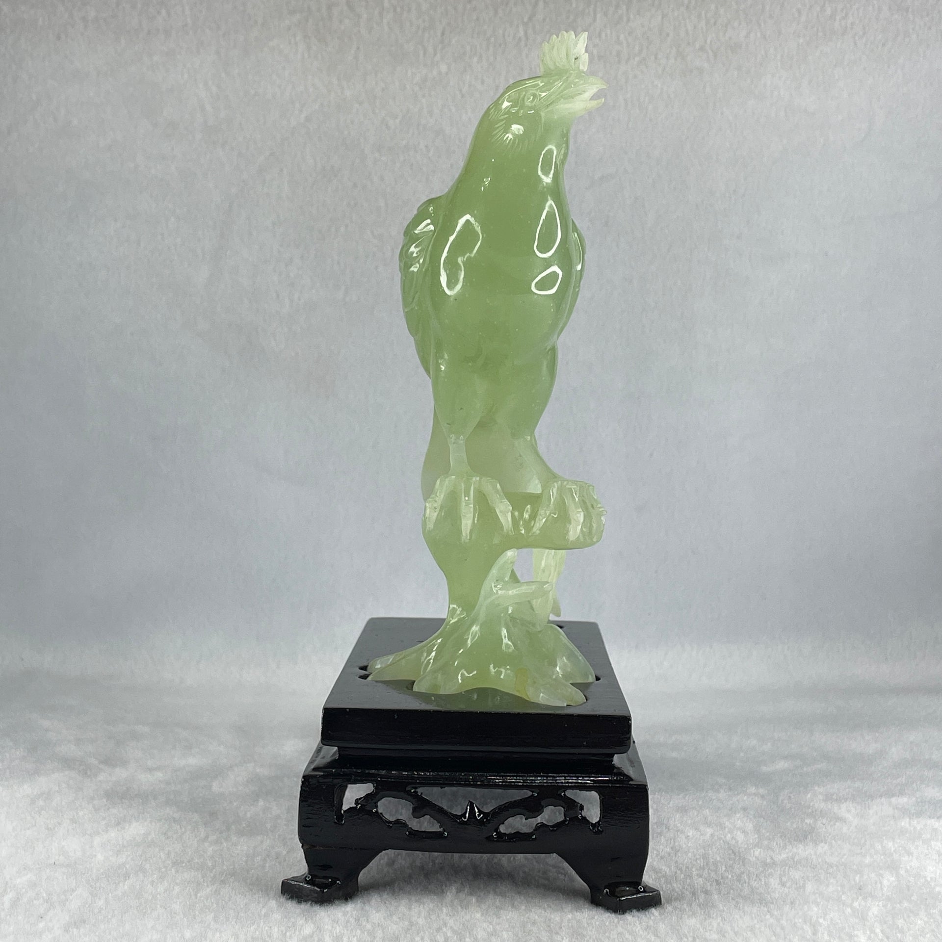 Natural Green Serpentine Javan Mynah Birds on Tree with Wooden Stand Display 430.6g 137.0 by 190.0 by 75.0mm - Huangs Jadeite and Jewelry Pte Ltd