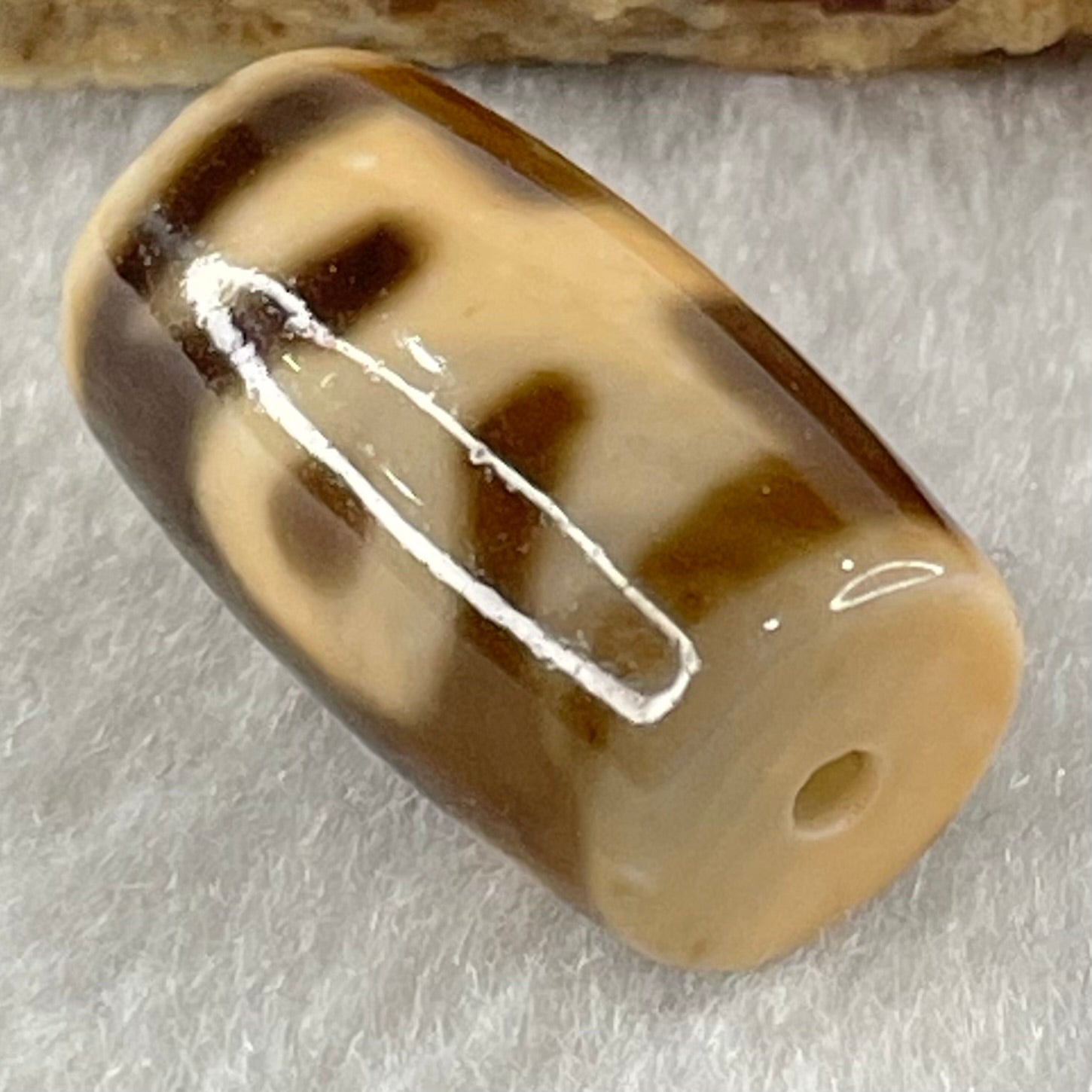Natural Powerful Tibetan Old Oily Agate Patina Guiren Tairen Human Dzi Bead Totem Amulet Heavenly Master (Tian Zhu) 贵人天诛 4.82g 19.8 by 11.8mm - Huangs Jadeite and Jewelry Pte Ltd