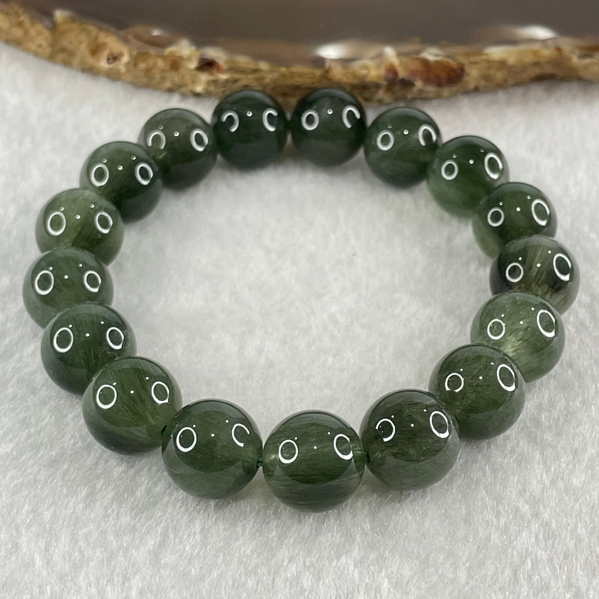Good Grade Natural Cats Eye Green Rutilated Quartz Beads Bracelet 37.68g 17cm 11.7mm 17 Beads - Huangs Jadeite and Jewelry Pte Ltd