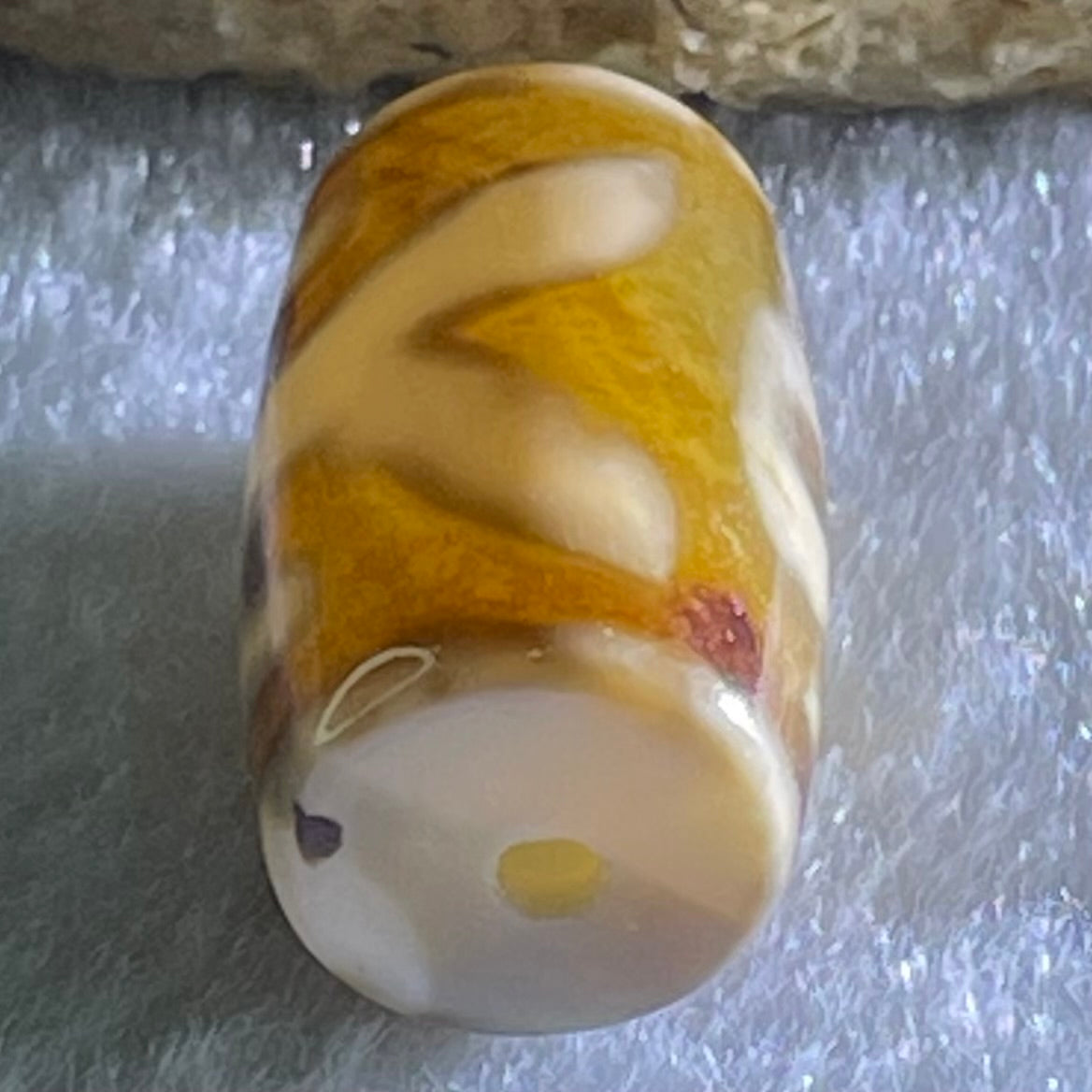 Natural Powerful Tibetan Old Oily Agate Patina Guiren Tairen Human Dzi Bead Totem Amulet Heavenly Master (Tian Zhu) 贵人天诛 4.77g 19.6 by 11.8mm - Huangs Jadeite and Jewelry Pte Ltd