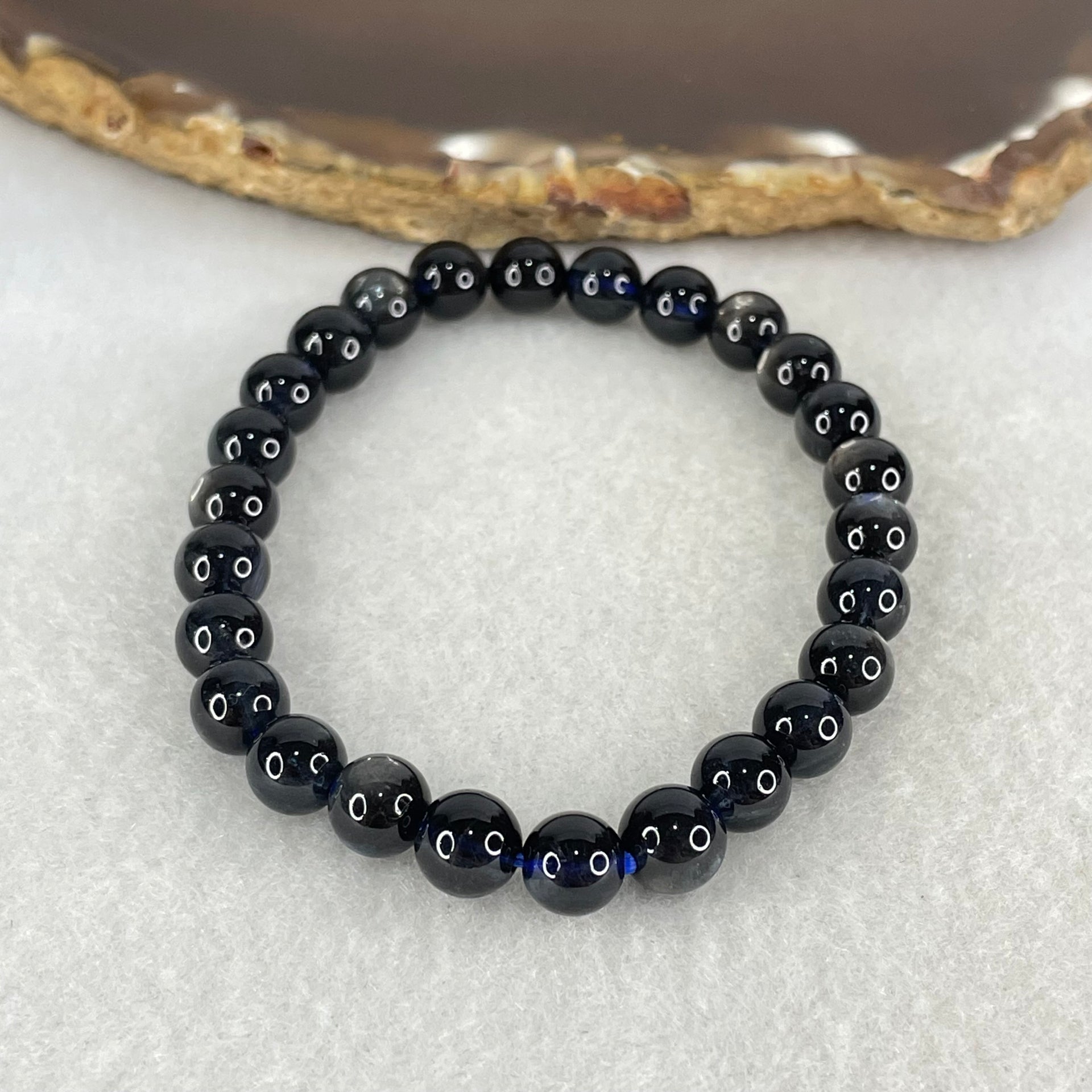 Good Grade Natural Devils Blue Beryl Aquamarine Beads Bracelet 13.10g 15.5cm 7.2mm 26 Beads - Huangs Jadeite and Jewelry Pte Ltd