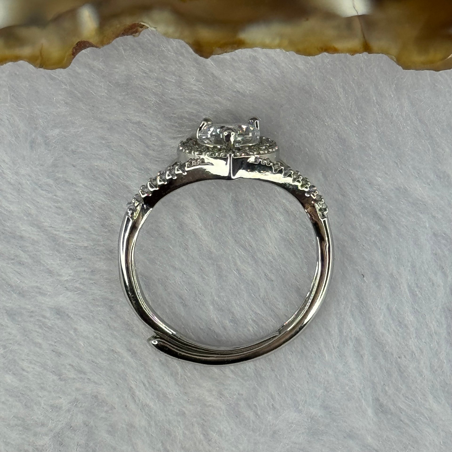 Cubic Zirconia in S925 Sliver Ring (Adjustable Size) 2.56g 6.8 by 6.5 by 3.9mm - Huangs Jadeite and Jewelry Pte Ltd